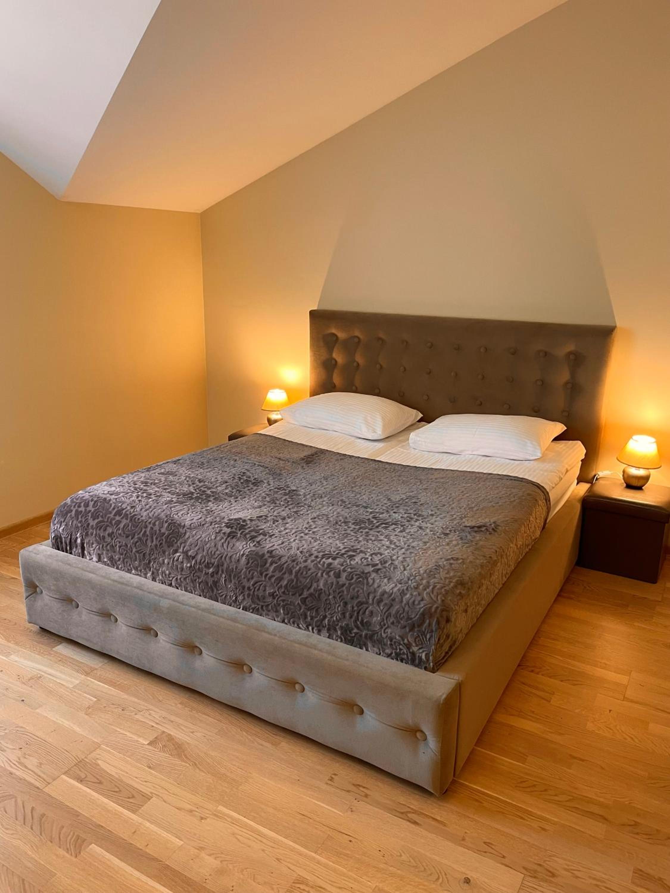 Quadruple Room with Spa Package - Photo 5
