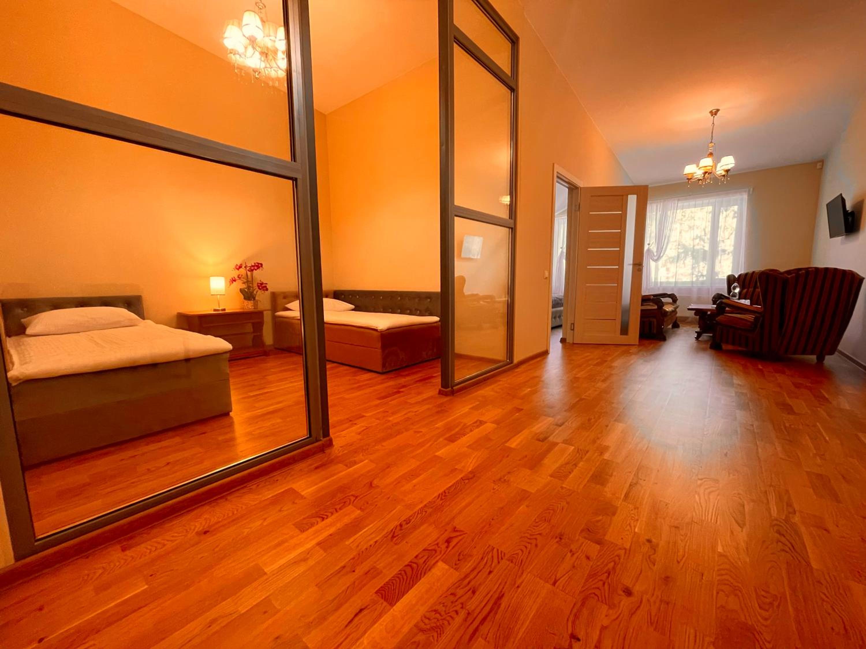 Premium Quadruple Room - Photo 5