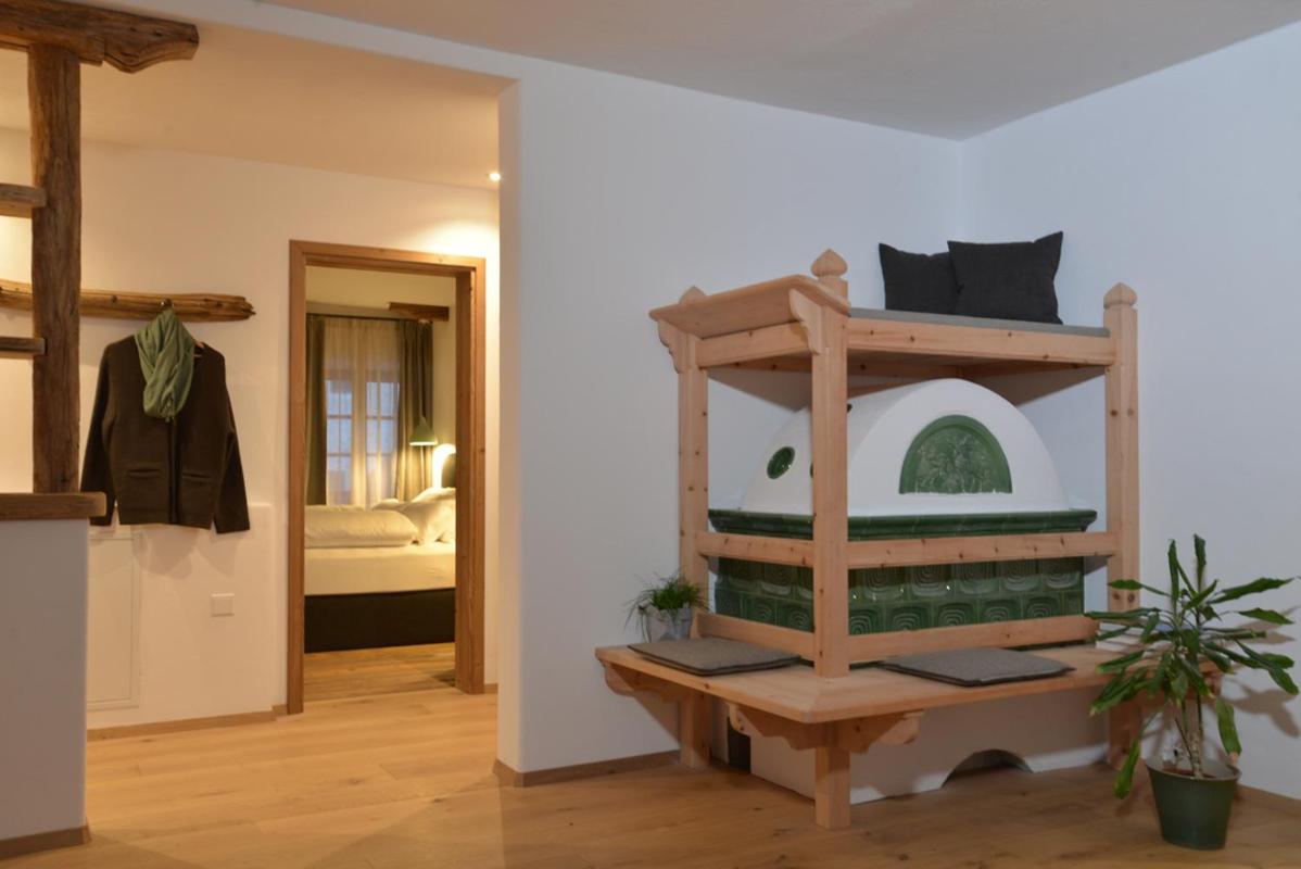 Apartment with Balcony photo 1