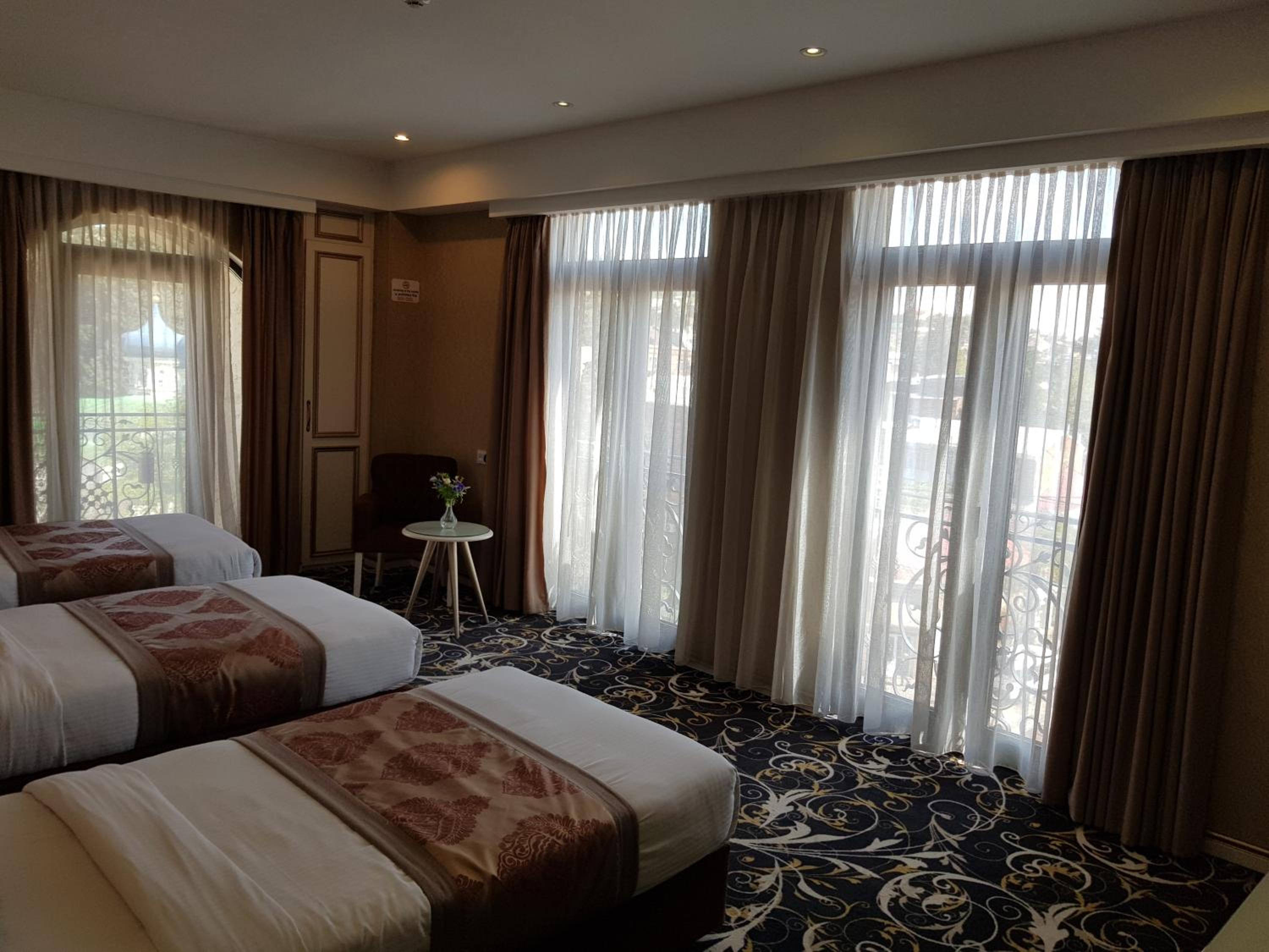 Standard Triple Room - Photo 12