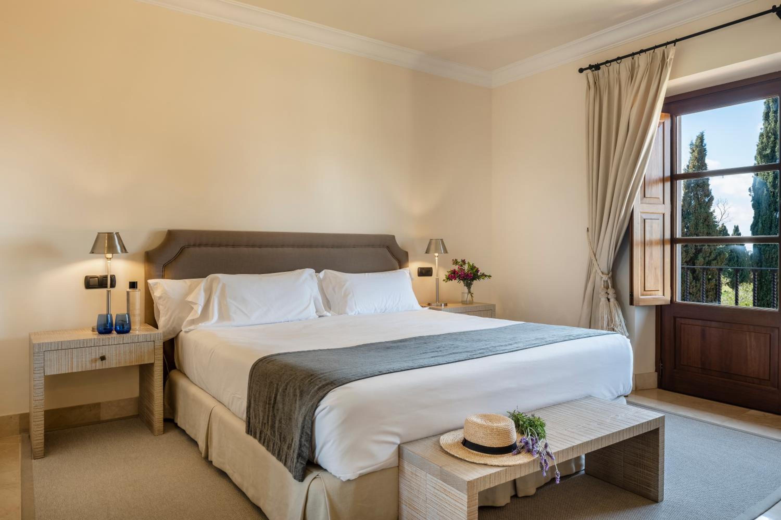 Superior Double Room - Photo 1