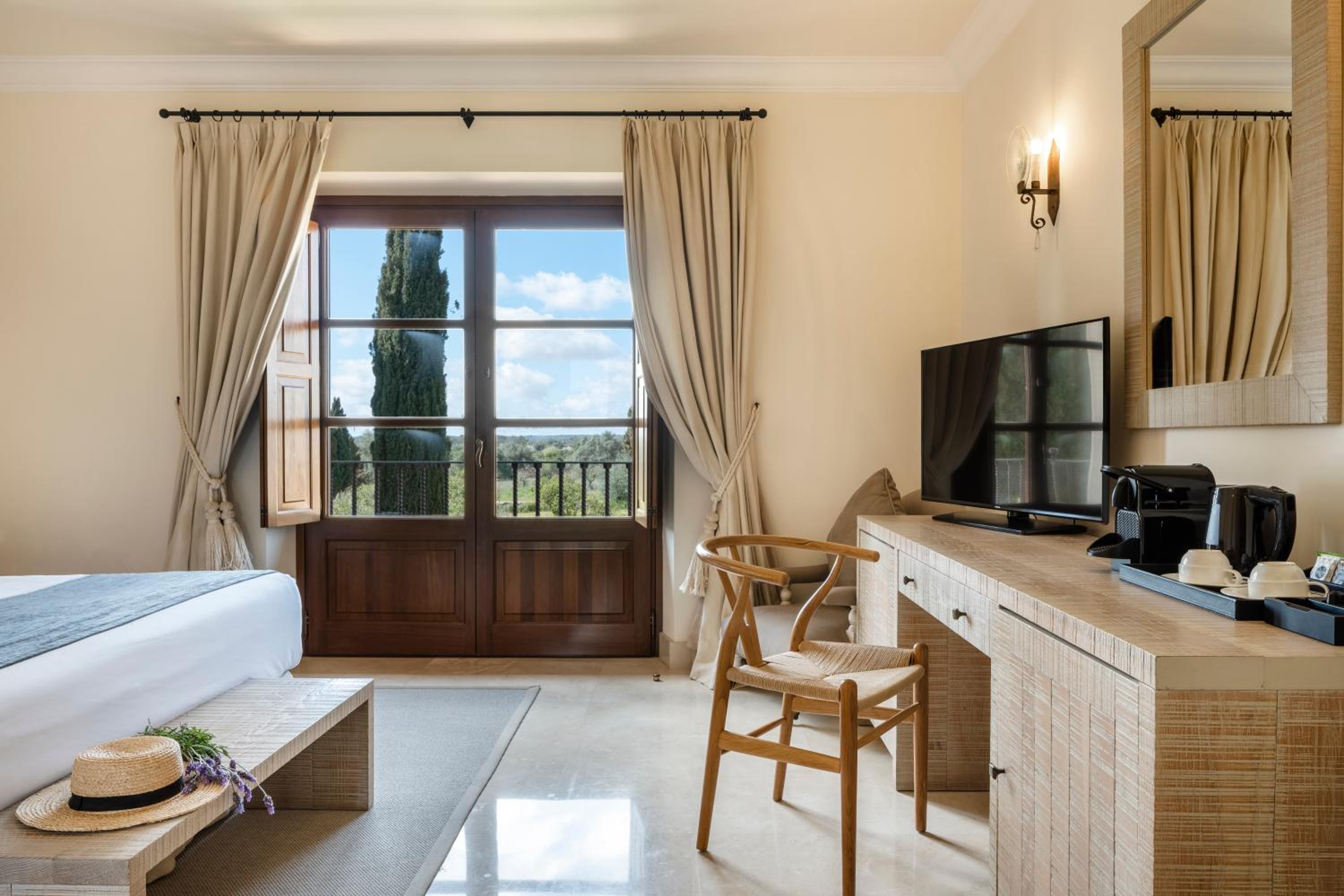 Superior Double Room - Photo 2