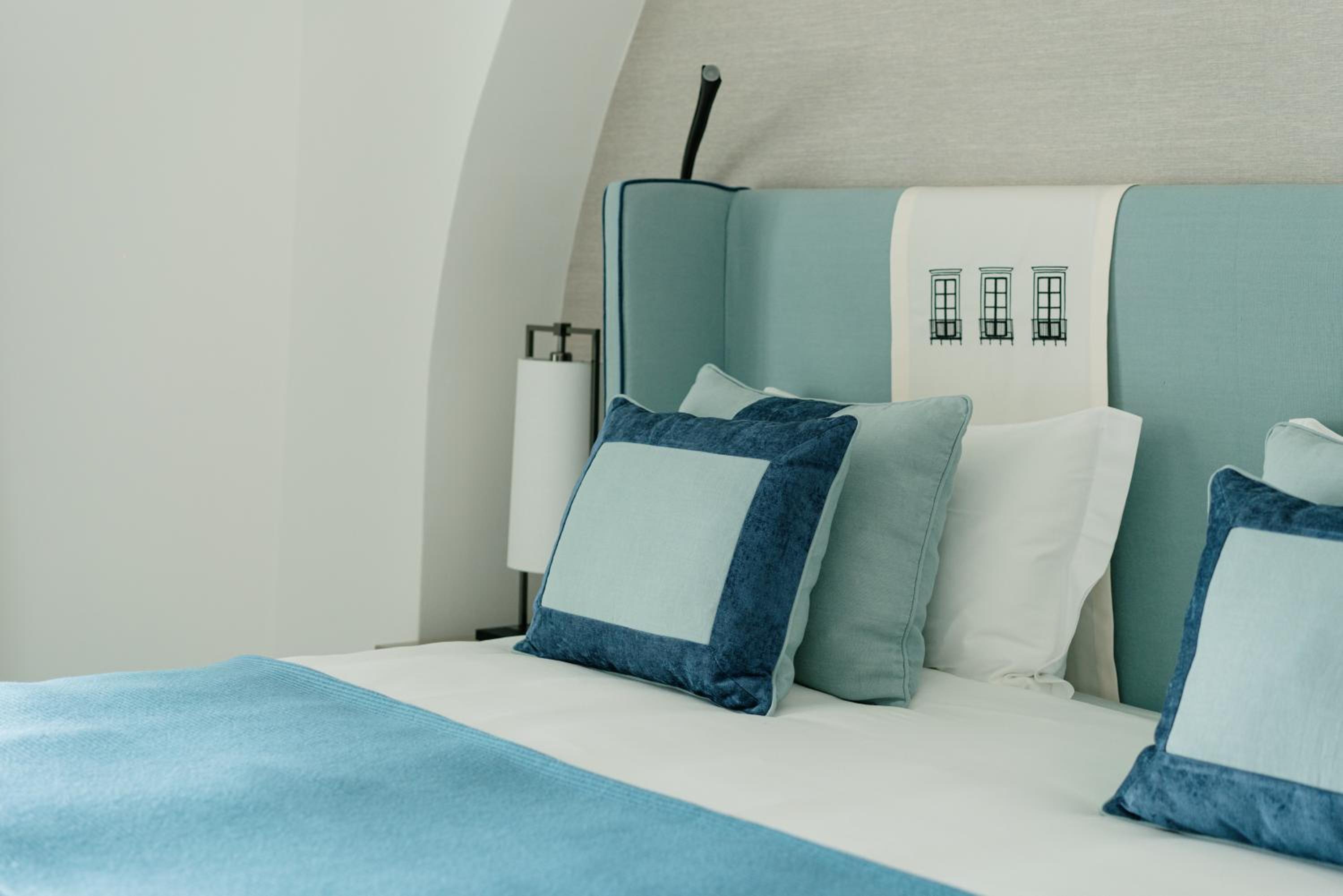 Deluxe Junior Suite - Photo 5