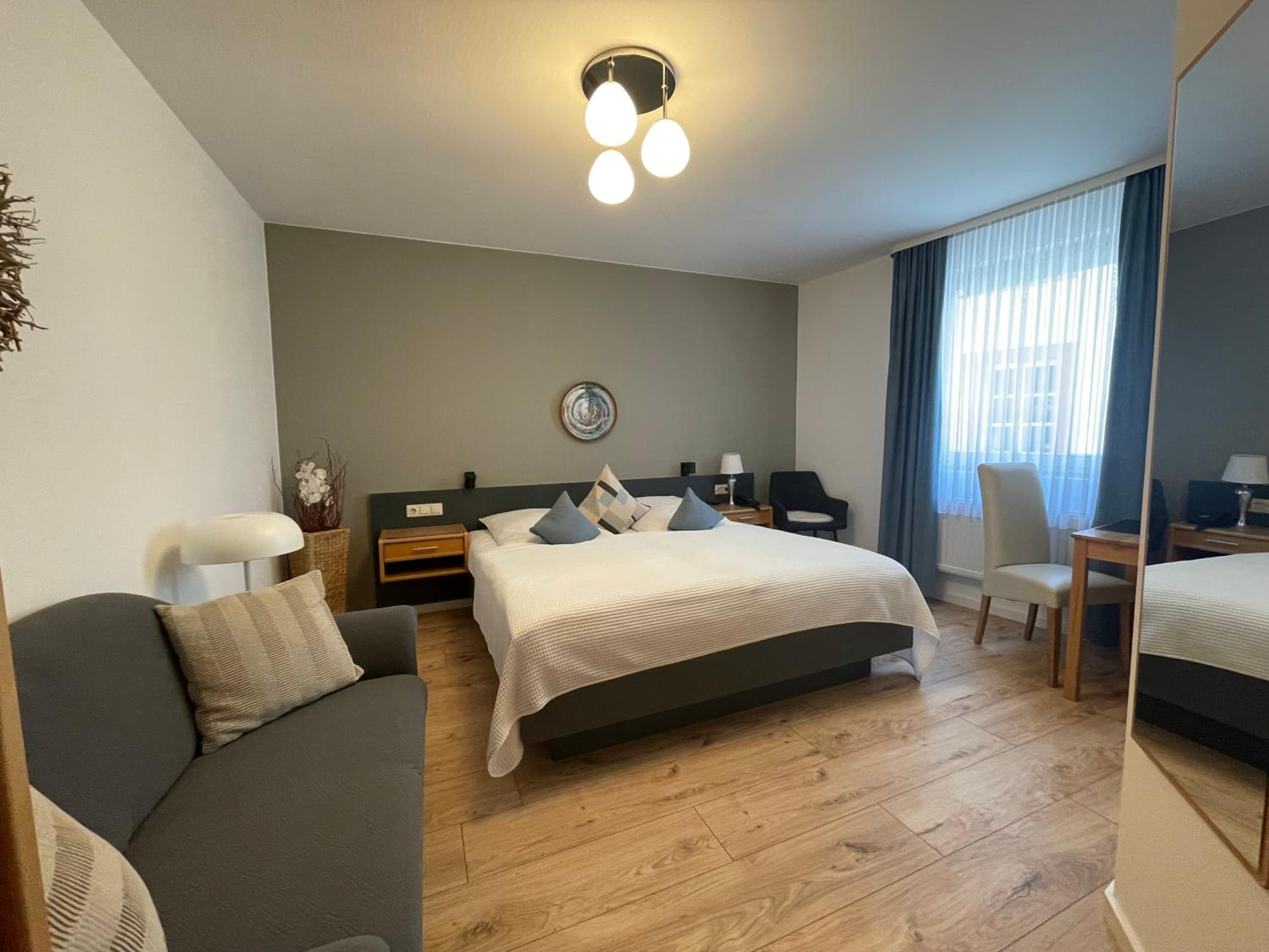 Double Room - Photo 3