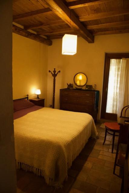 Double or Twin Room with Bathroom photo 2