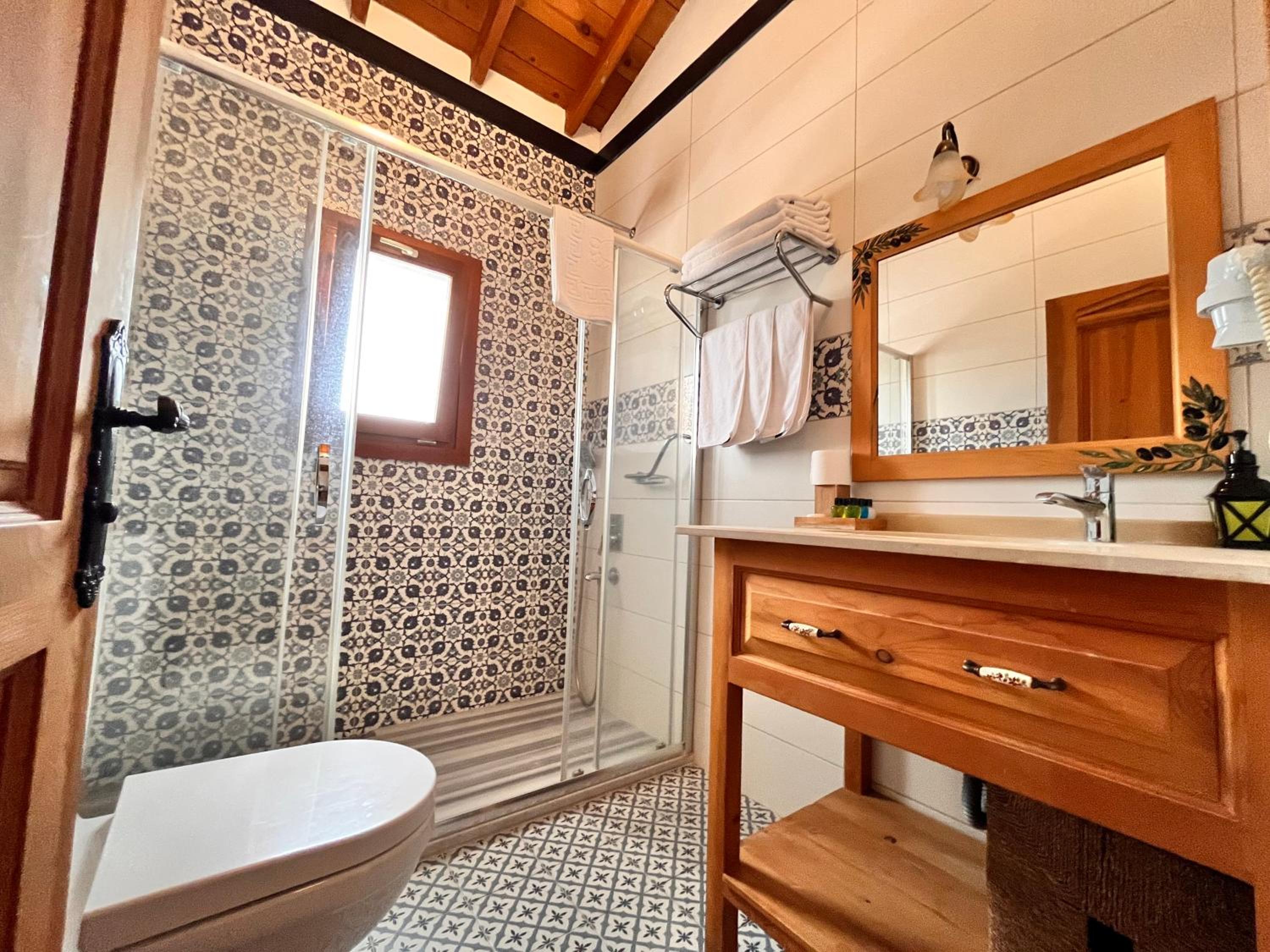 Standard Triple Room - Photo 5