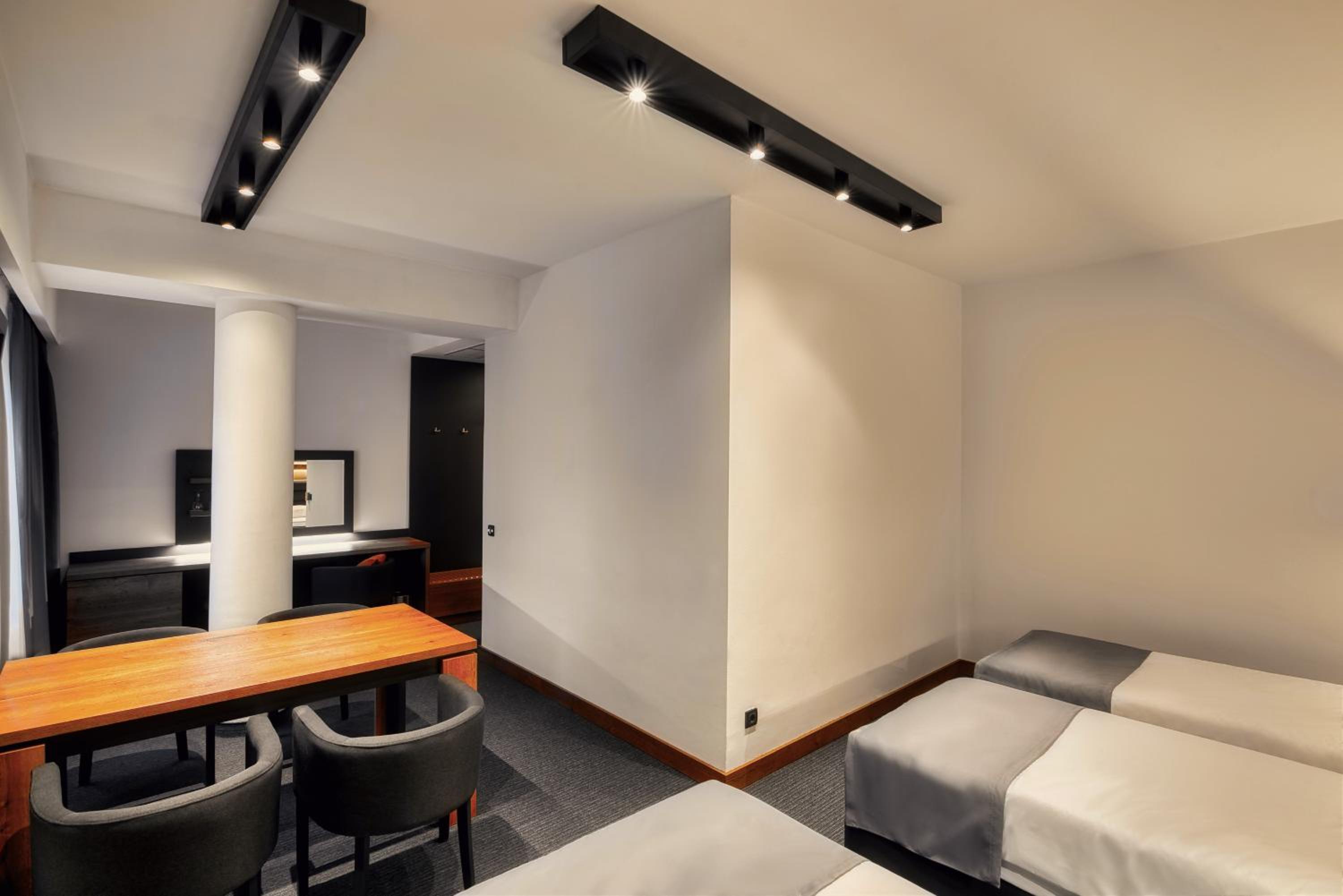 Superior Triple Room - Photo 3