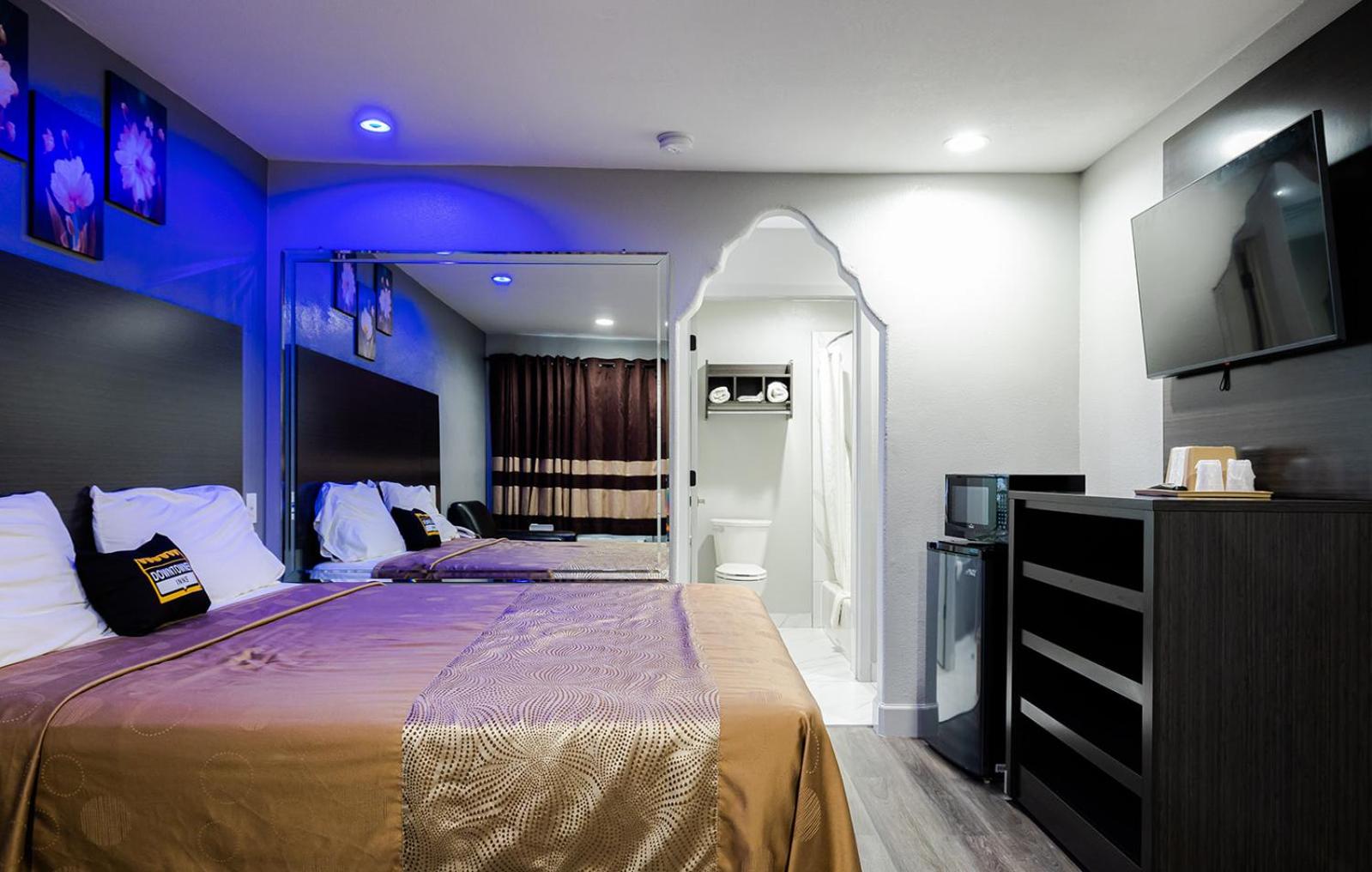 King Room with Spa Bath - Photo 5