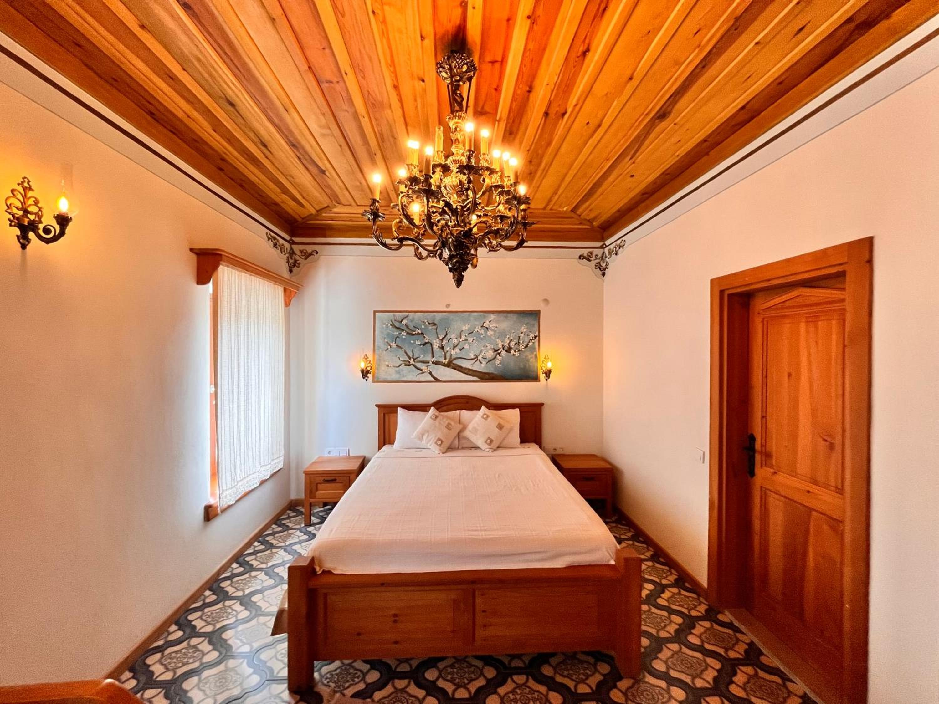 Standard Double Room - Photo 1