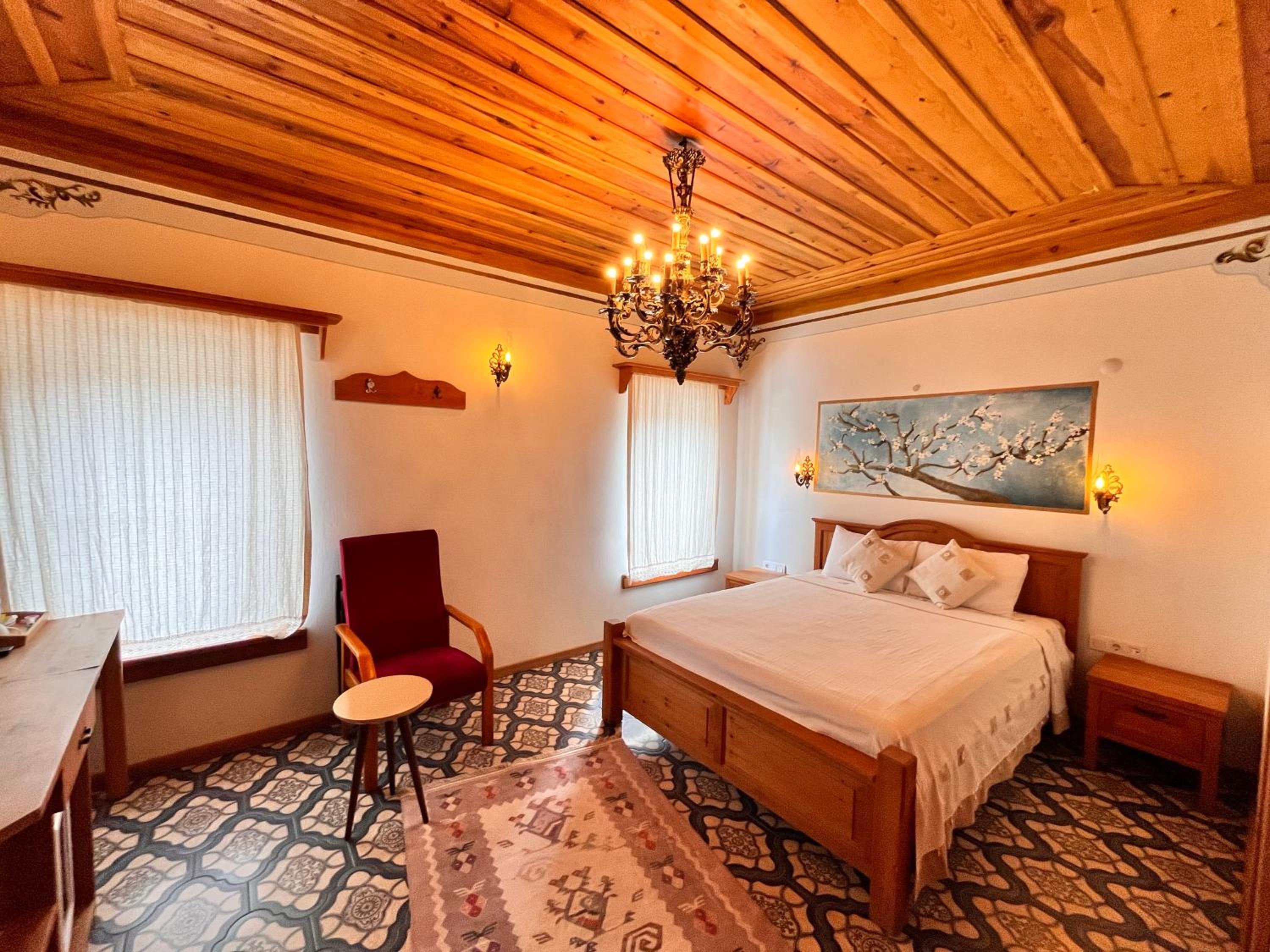 Standard Double Room - Photo 4