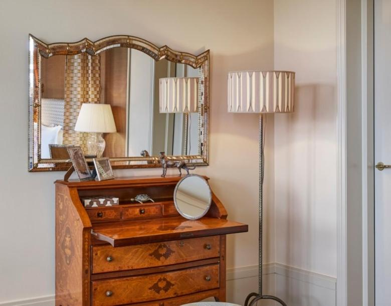 Royal Penthouse Suite thumbnail 6