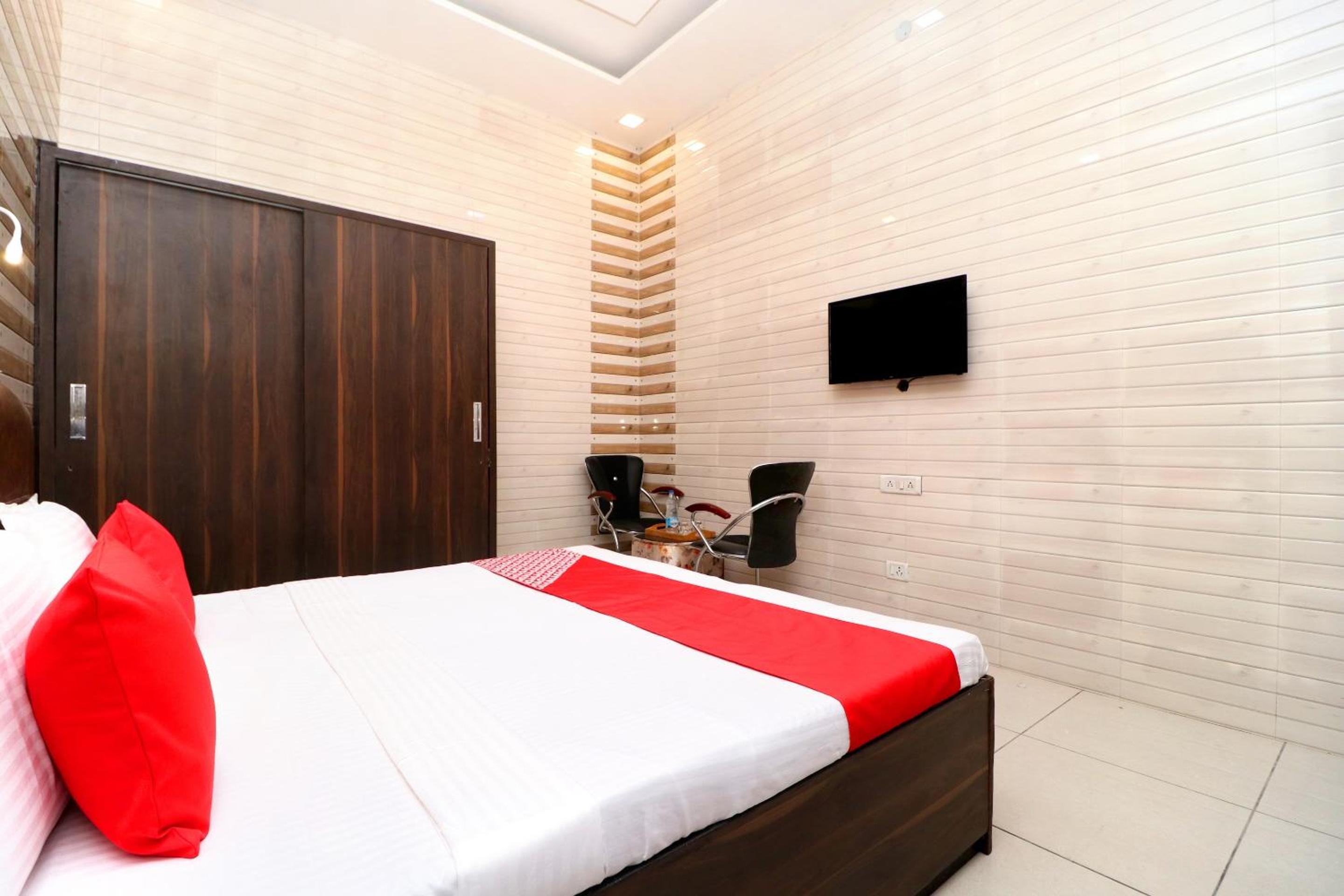 Classic Triple Room photo 3