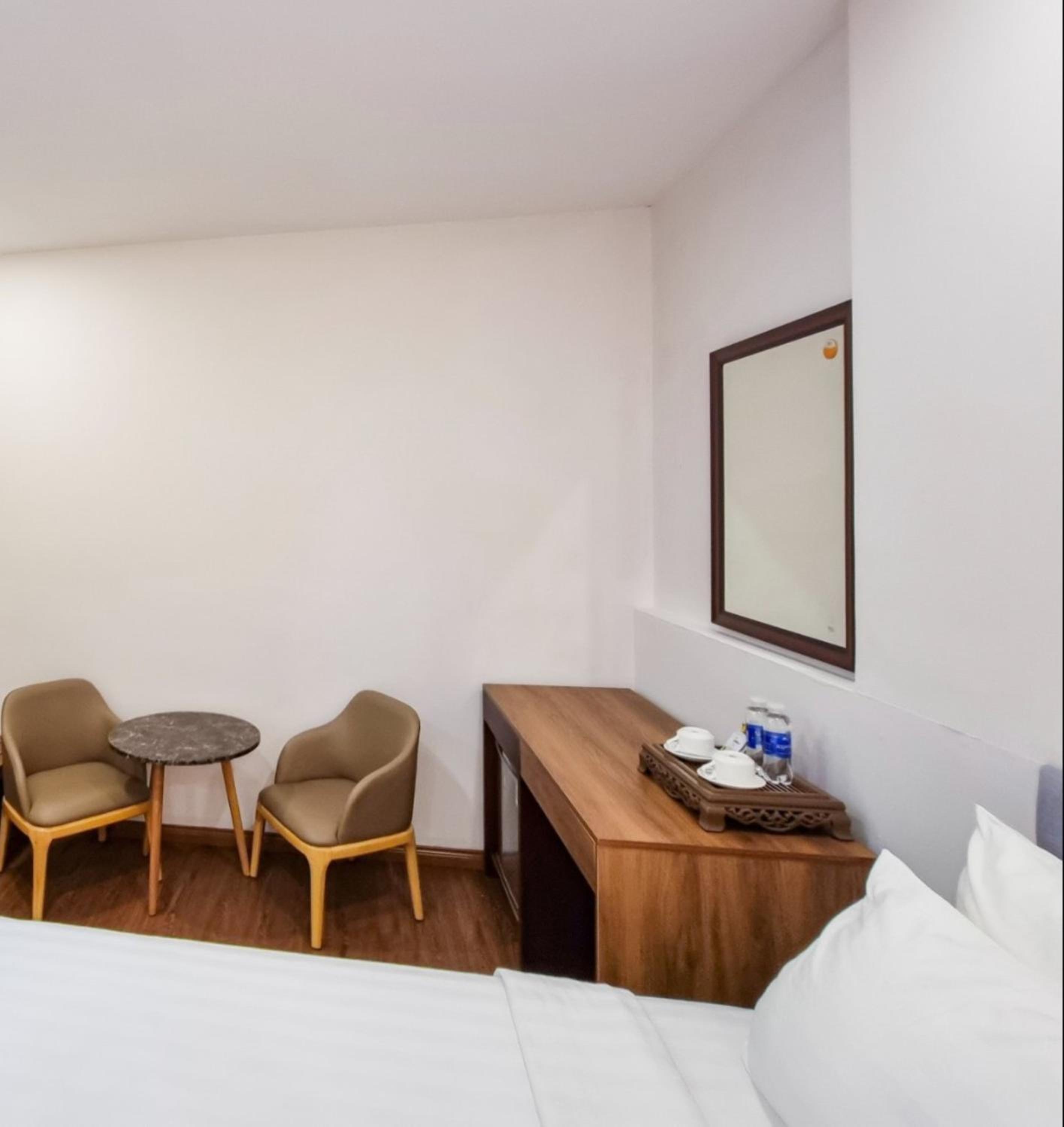 Deluxe Twin Room - Photo 2
