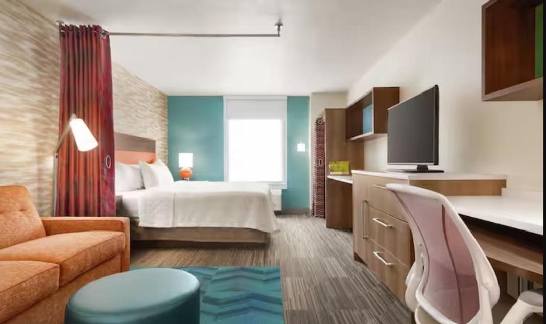King Studio Suite - Photo 2