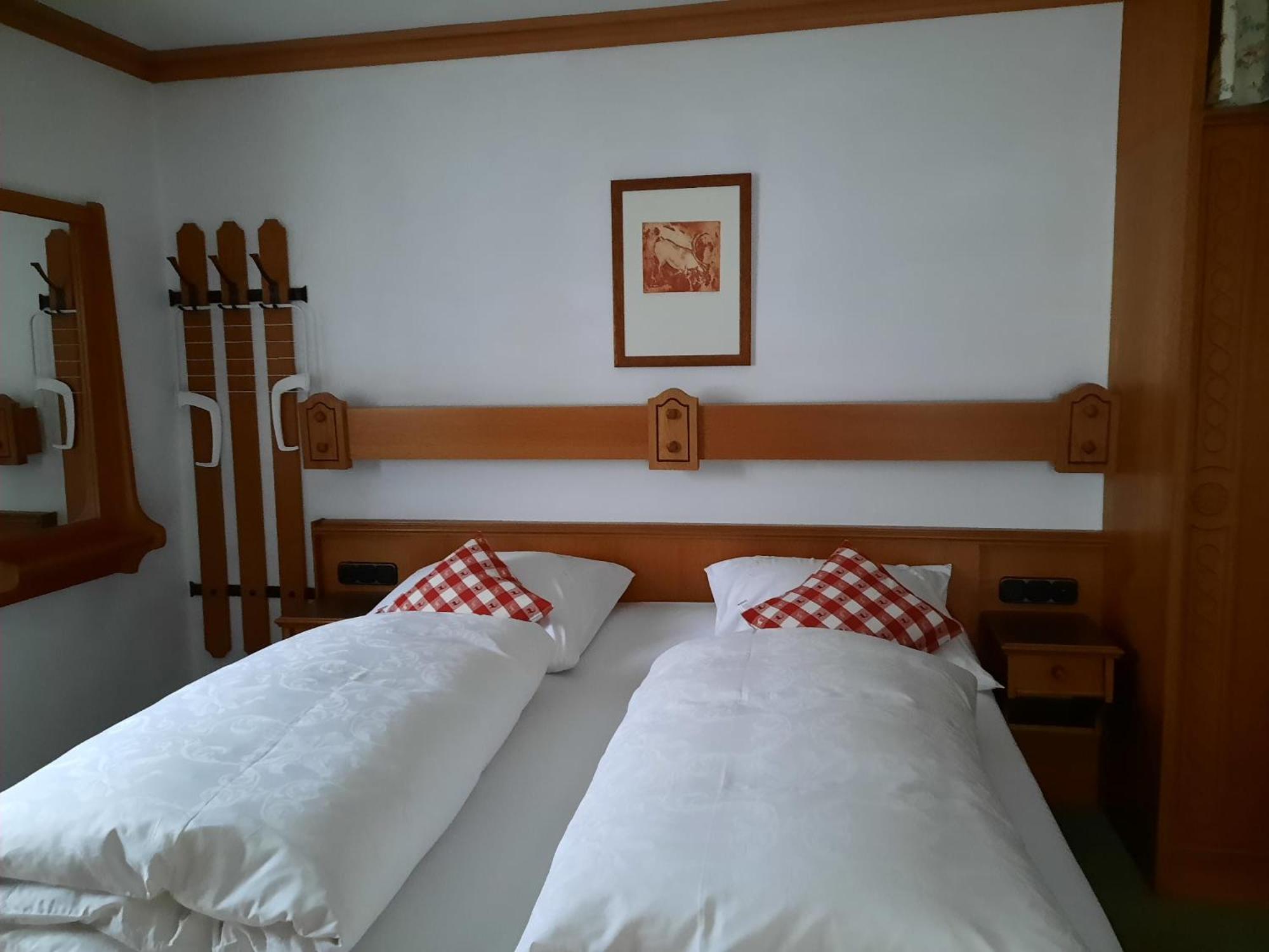 Double Room (3) photo 1