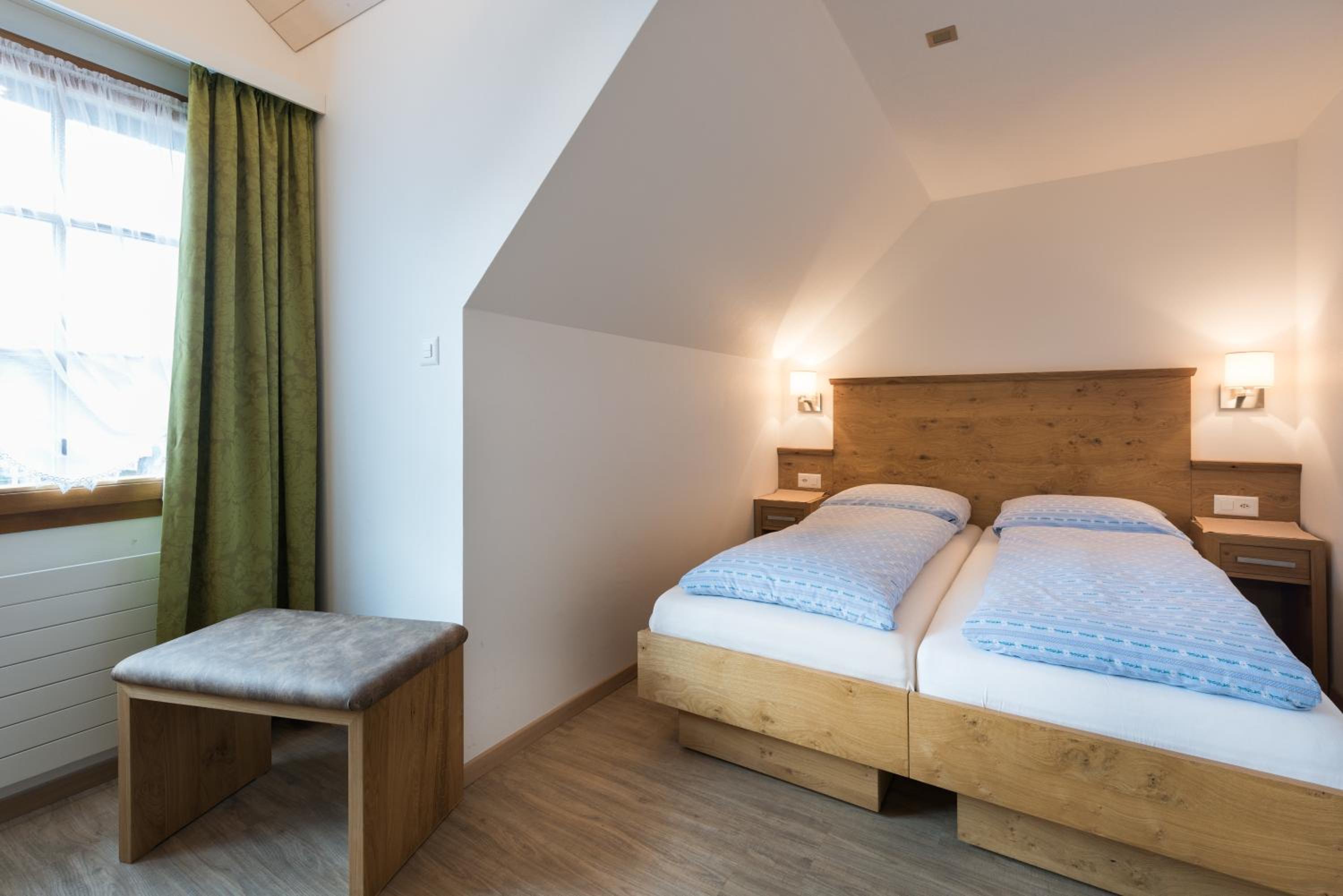 Double or Twin Room - Photo 7