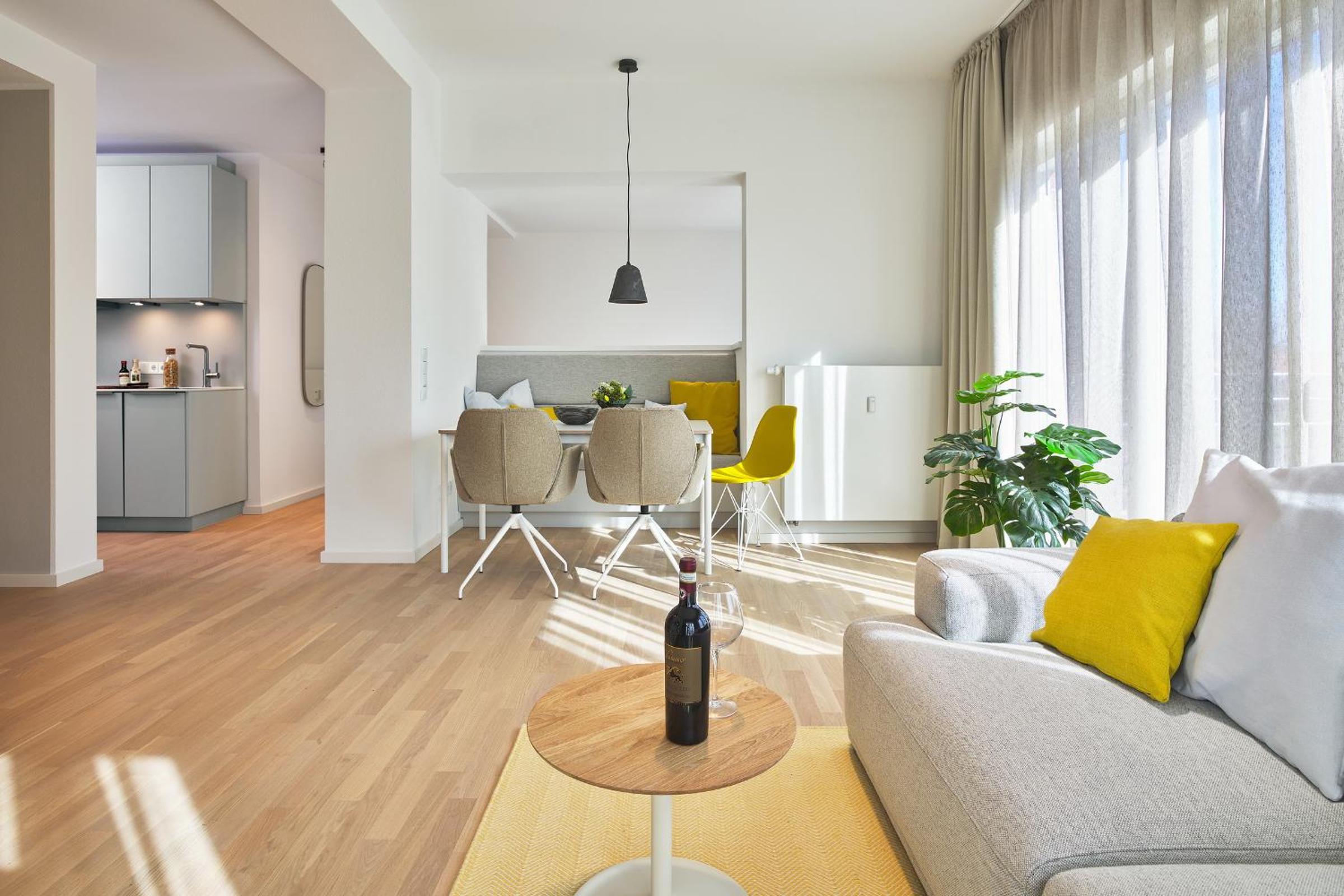 Apartment with Terrace photo 2