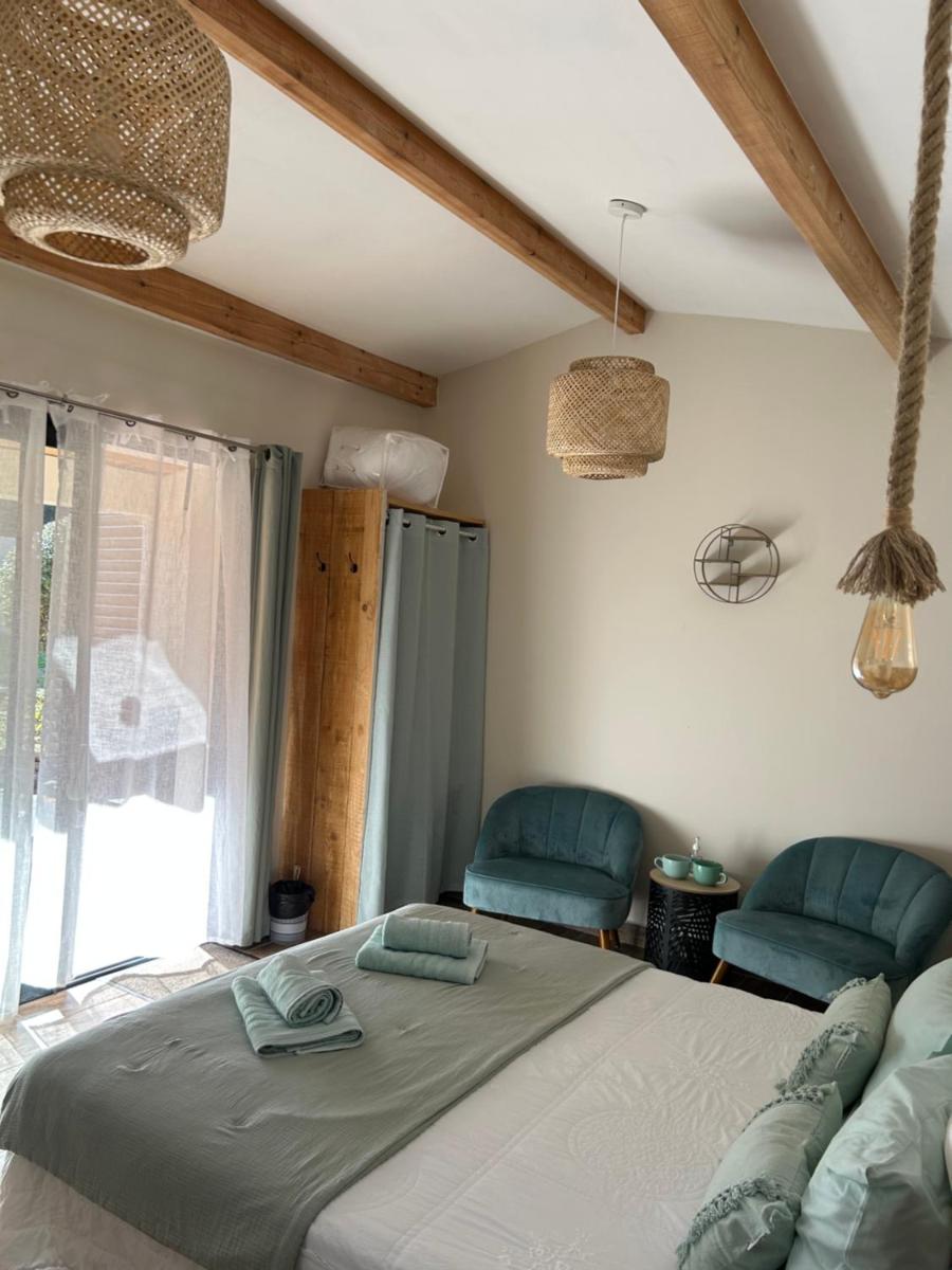 Double Room photo 3