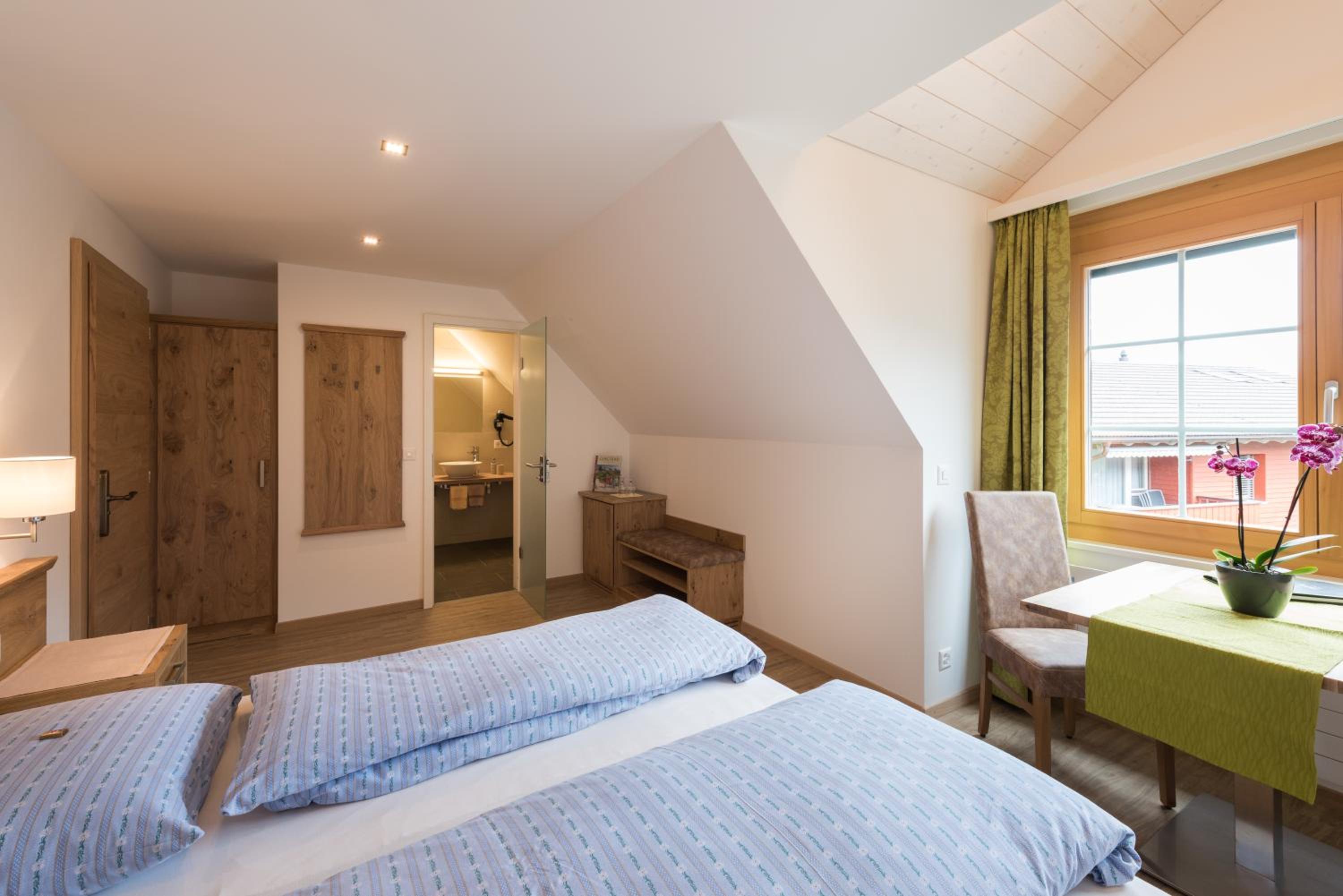 Double or Twin Room - Photo 2