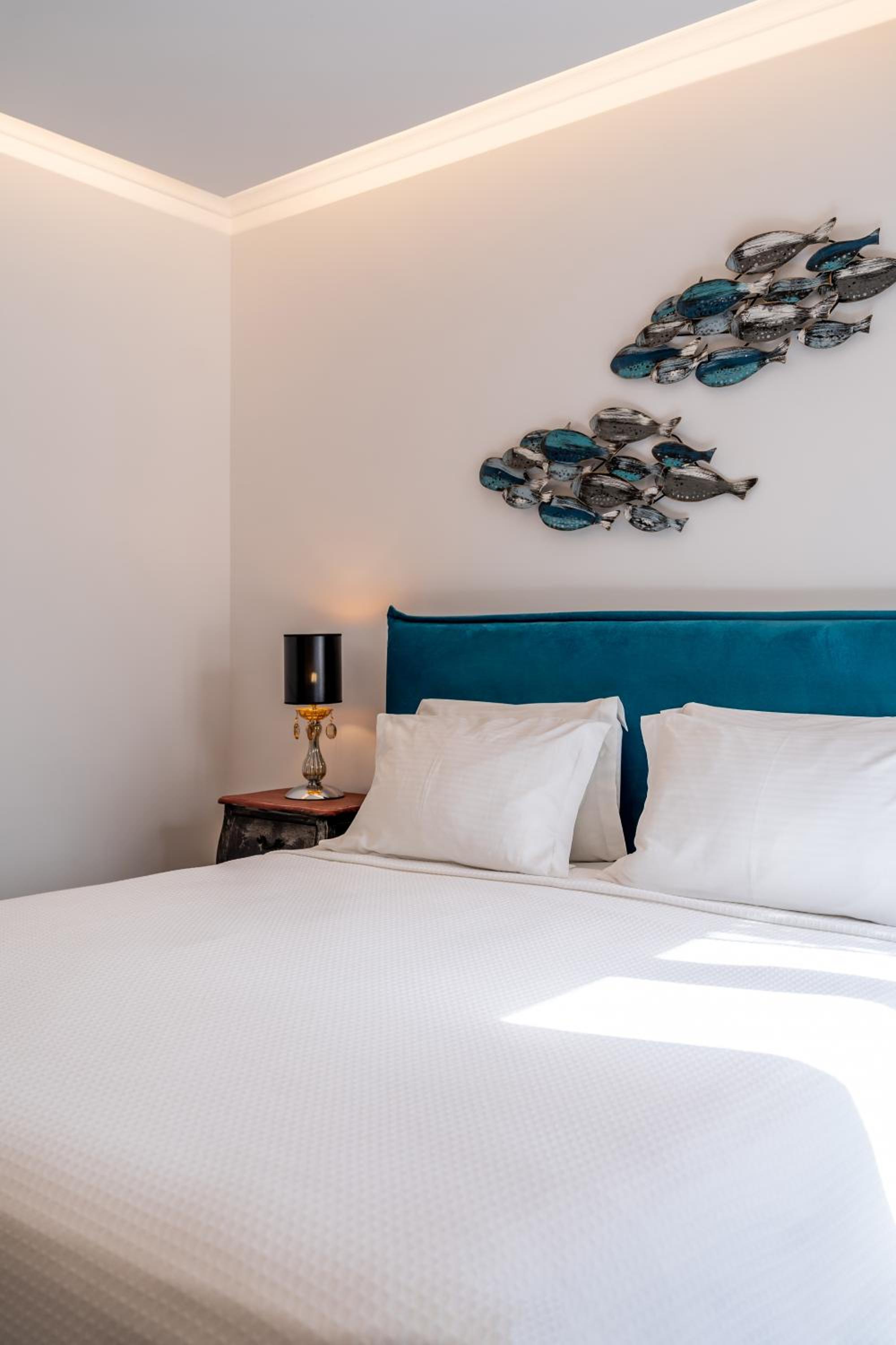 Superior Suite with Sea View & Outdoor Jetted Tub photo 1
