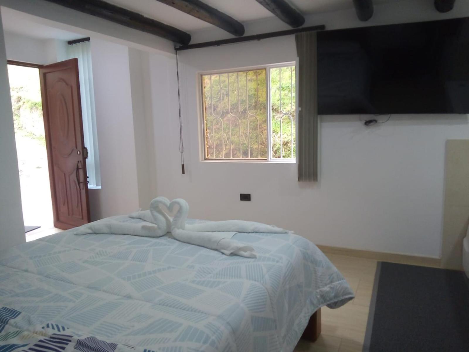 Deluxe Queen Room with Two Queen Beds photo 3