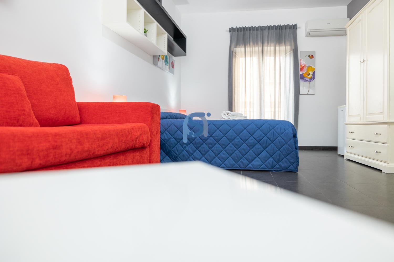 Double Room with Balcony and Sea View photo 2