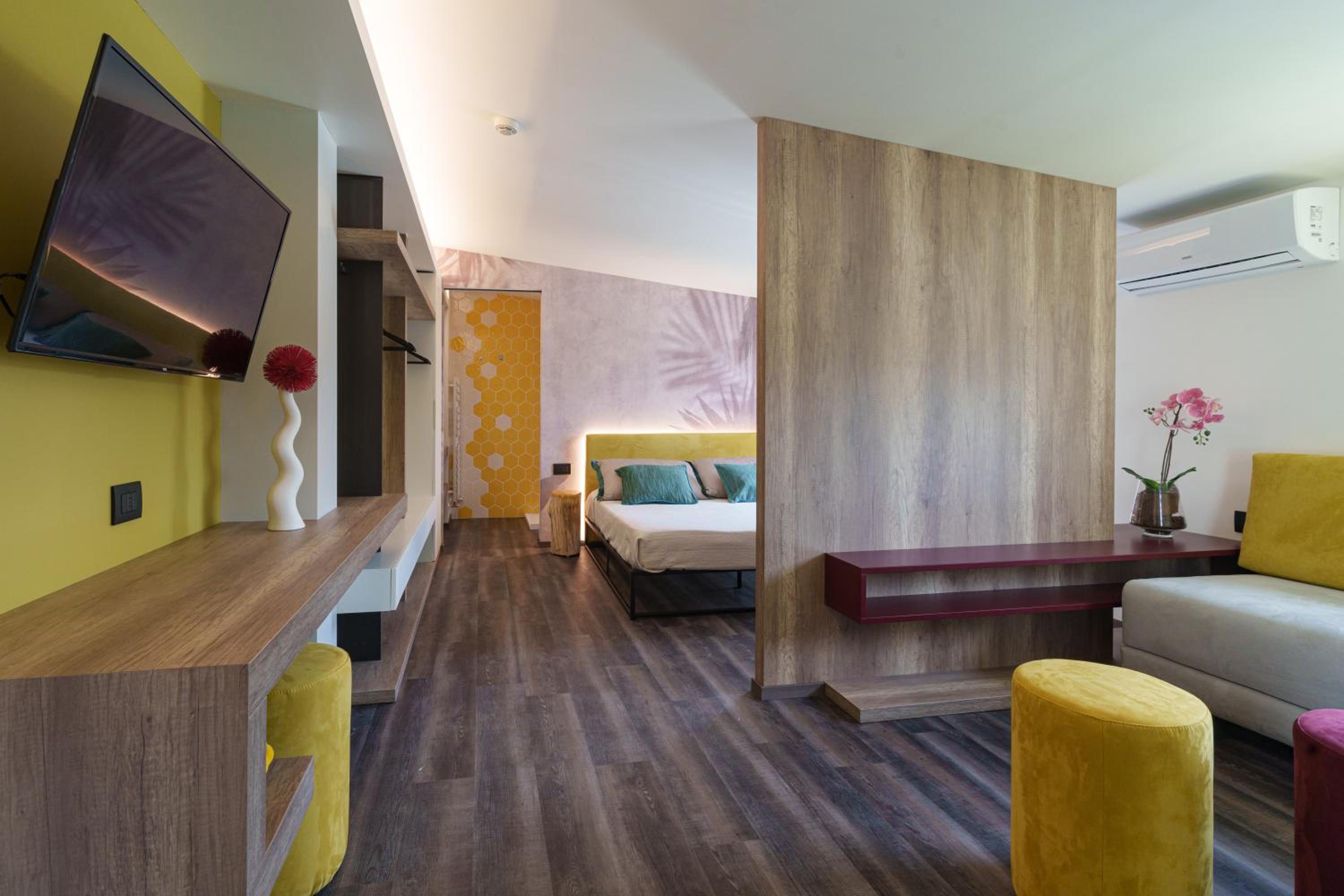 Apartment with Sea View - Photo 1