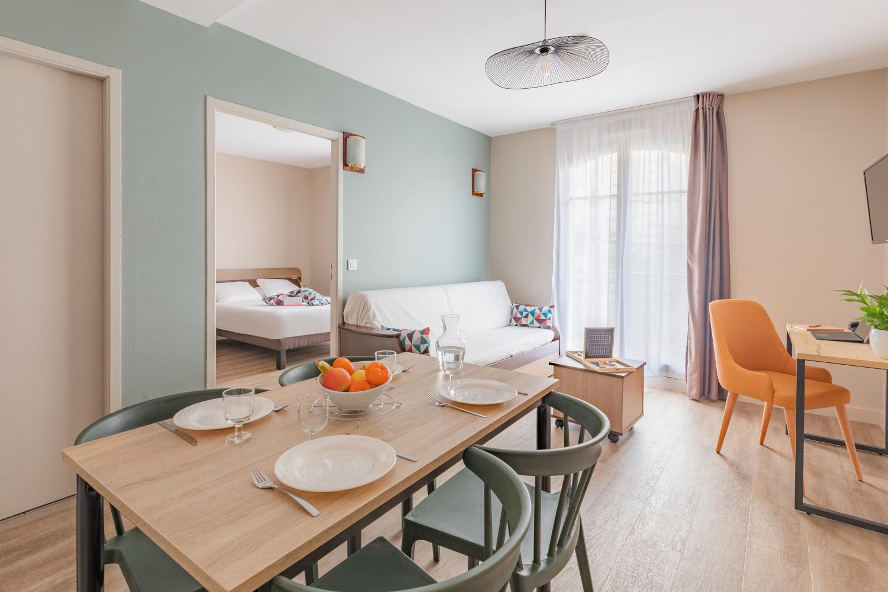 Apartment - Photo 4
