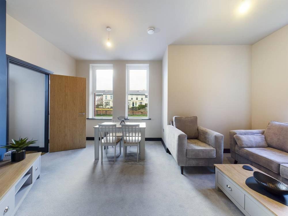 Superior Apartment photo 3