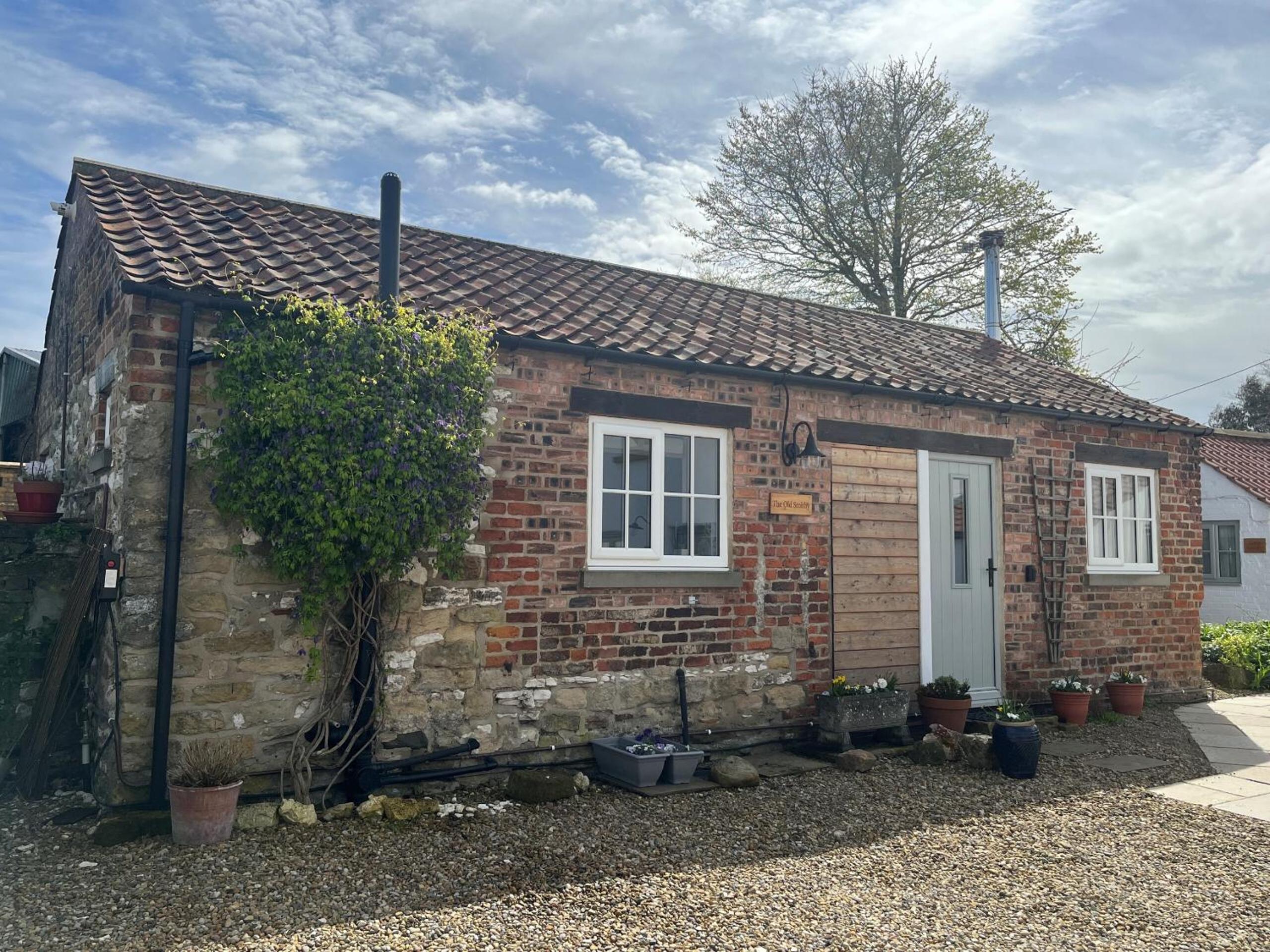 Cottage with Garden View photo 2