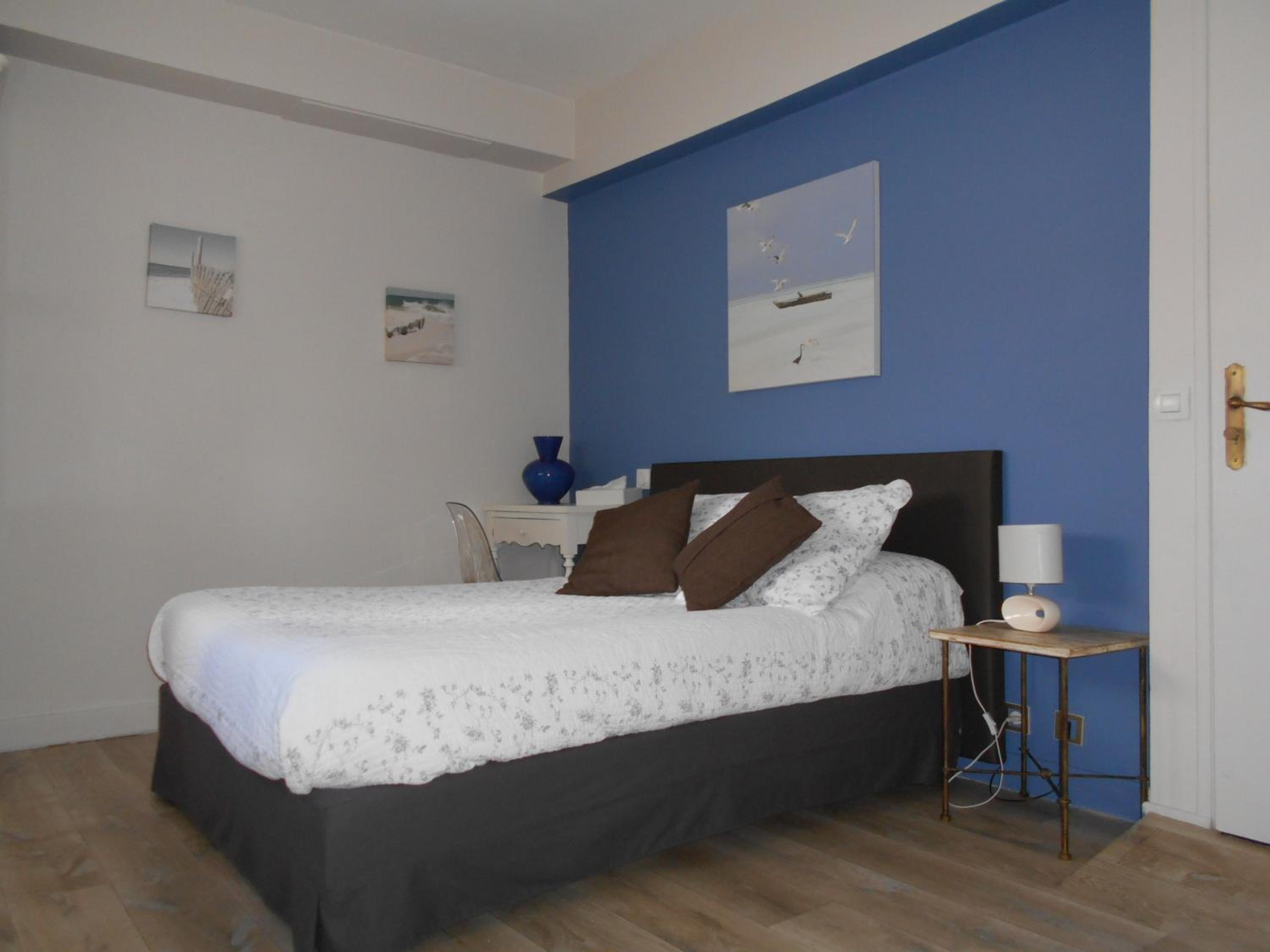 Classic Single Room