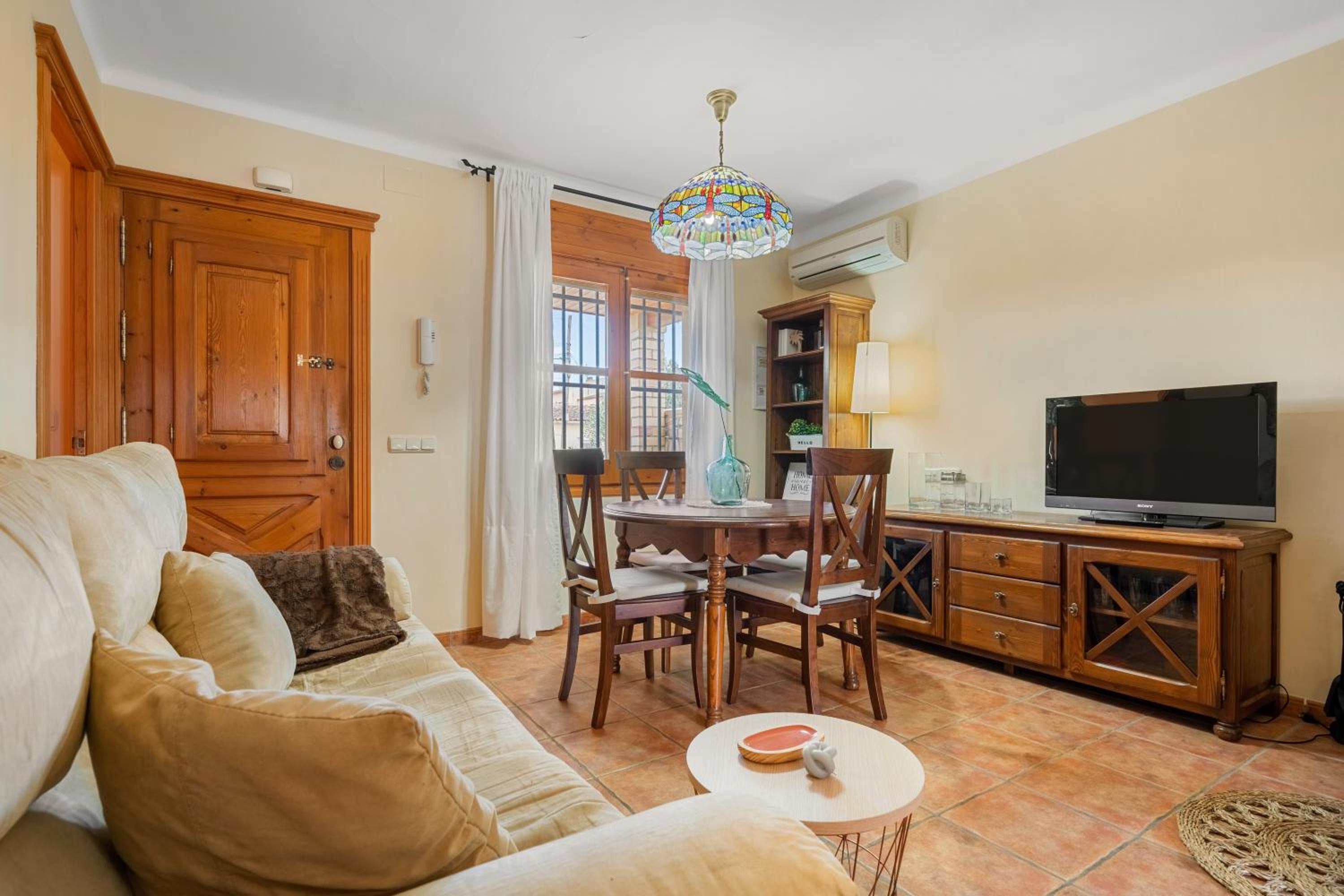 Two-Bedroom House photo 2