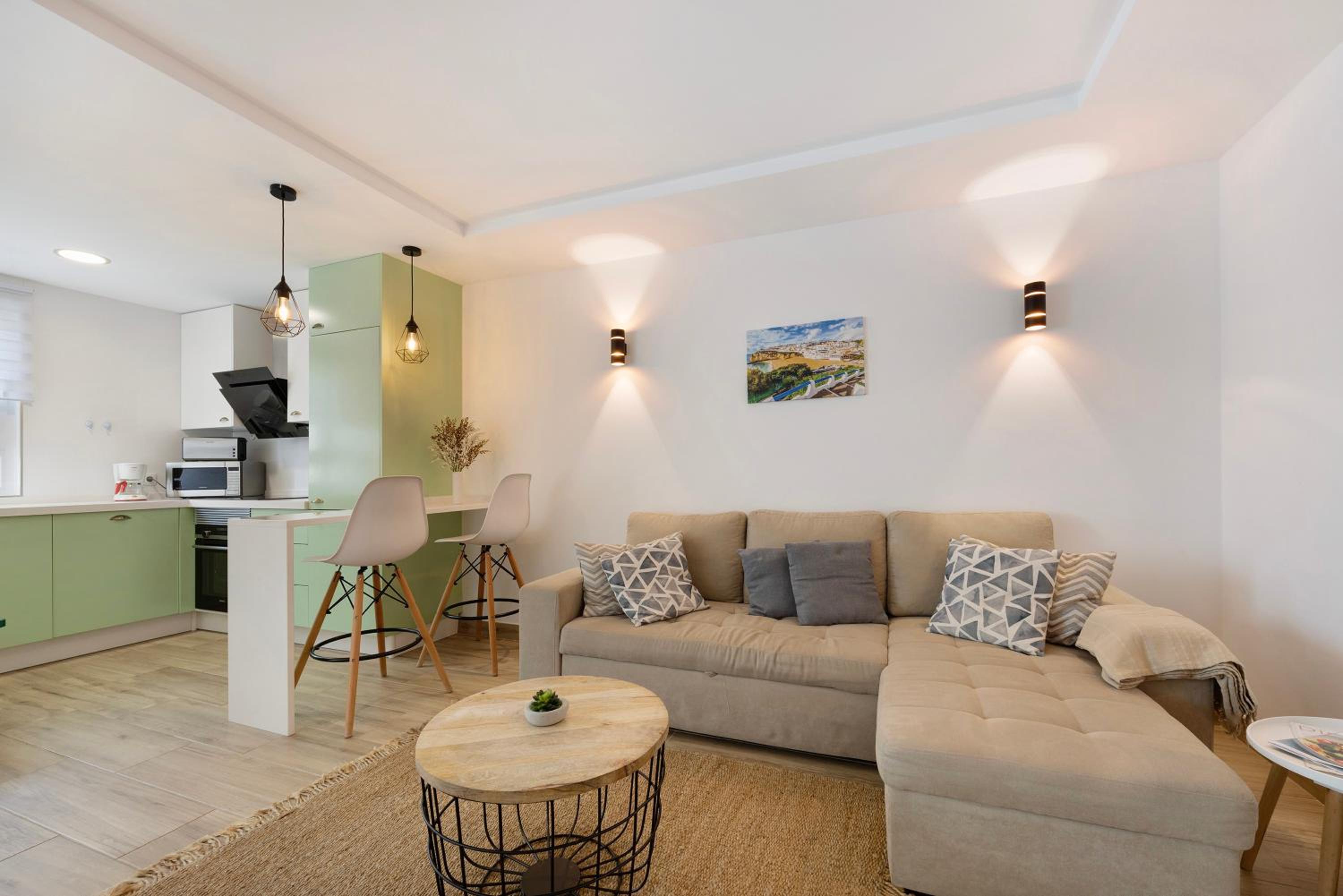 Superior One-Bedroom Apartment with Balcony