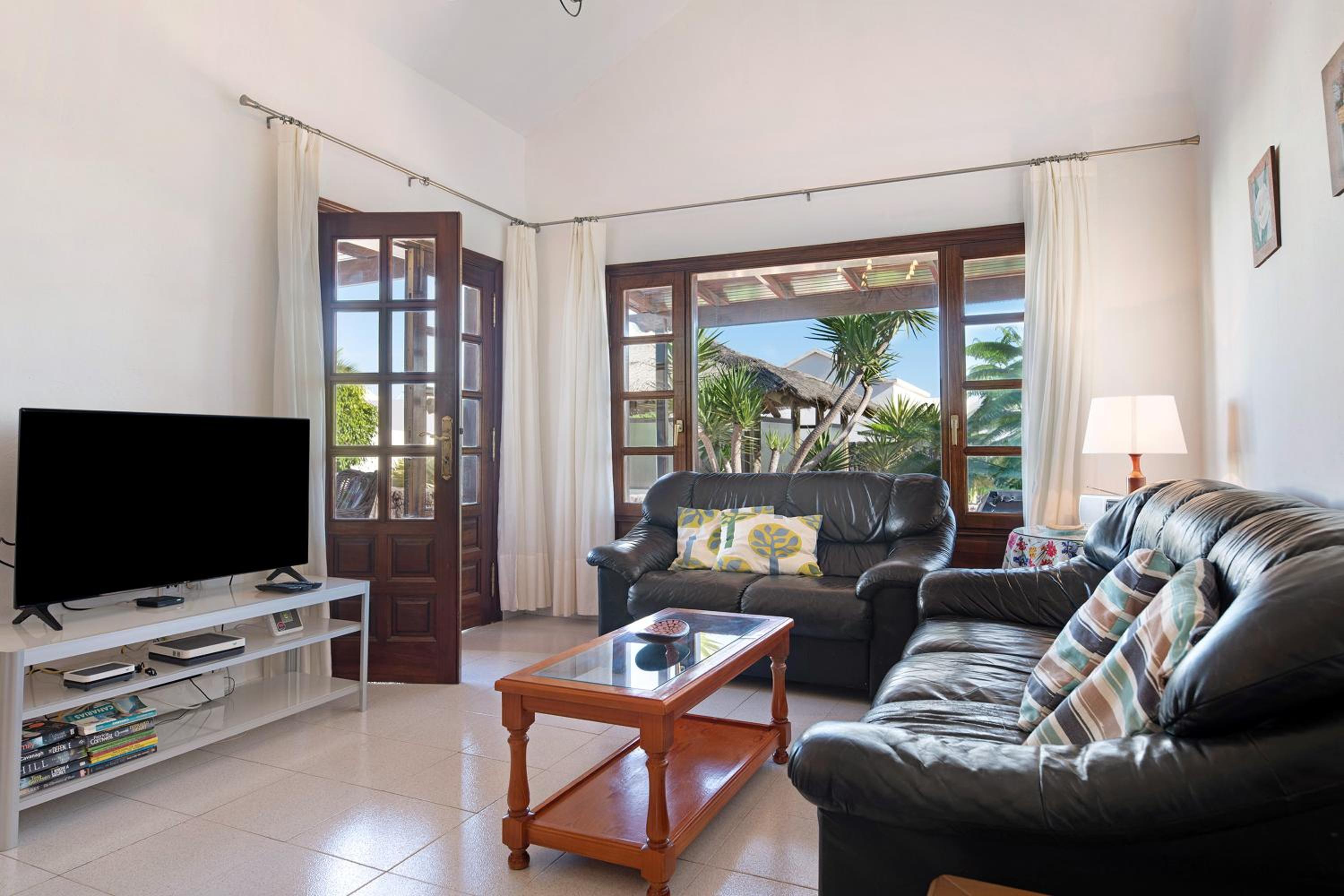 Villa with Garden View