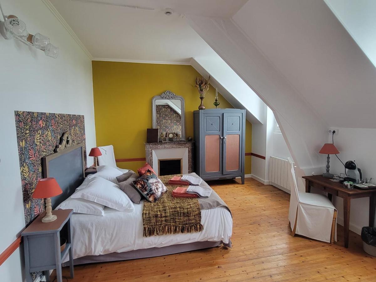 Standard Double Room photo 2