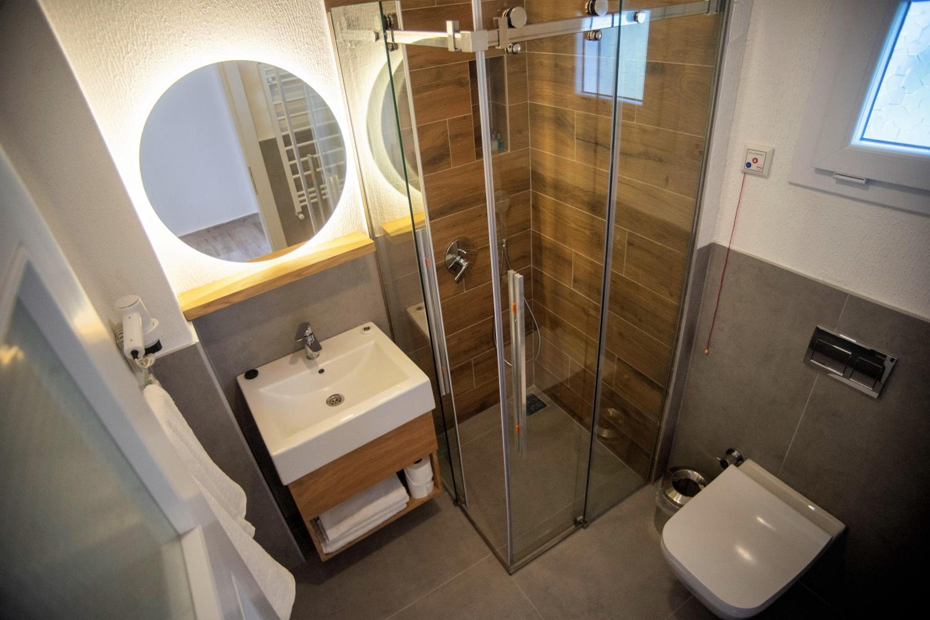 Standard  Room - Photo 4