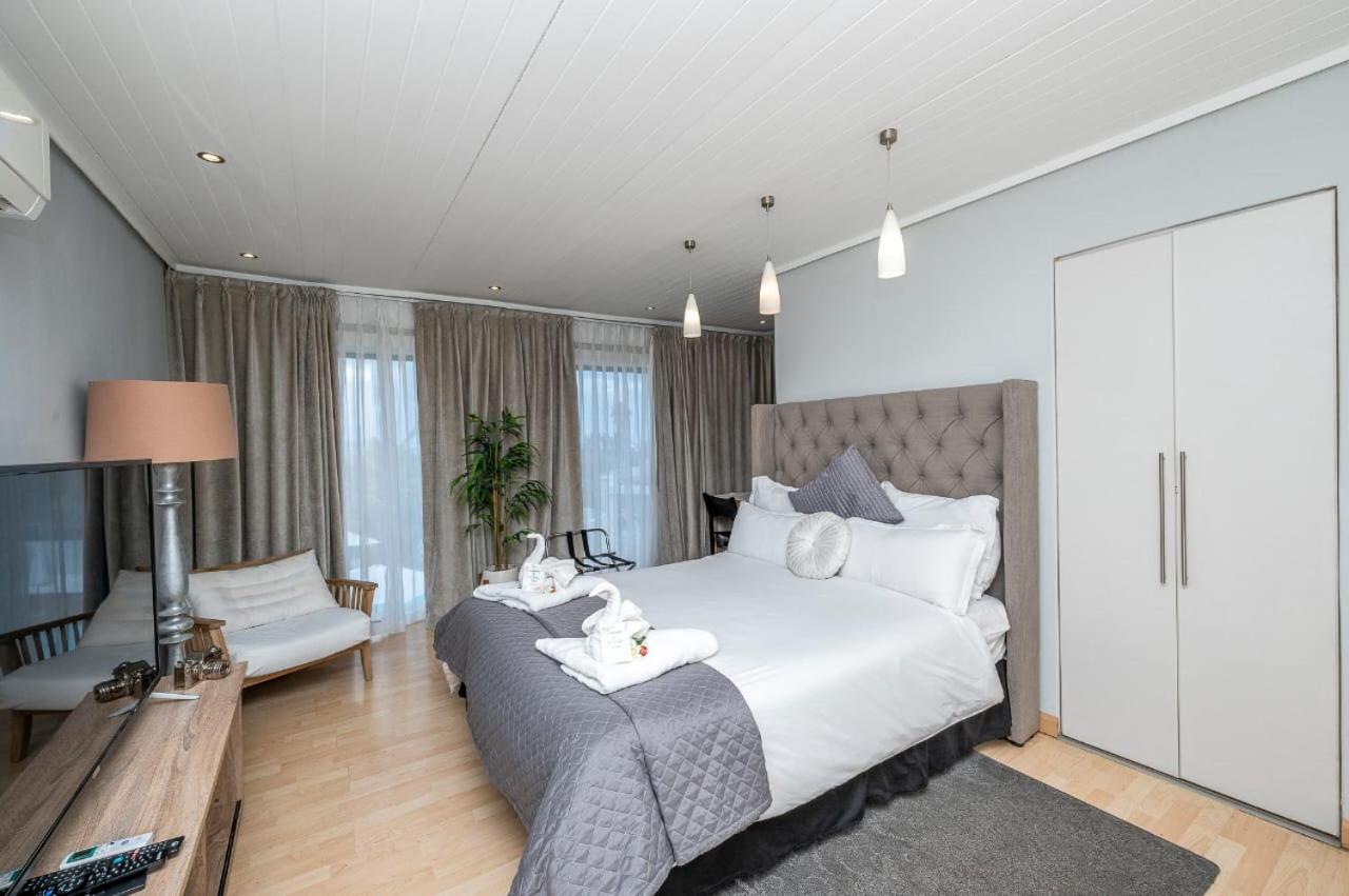 Deluxe Double Room - Photo 4
