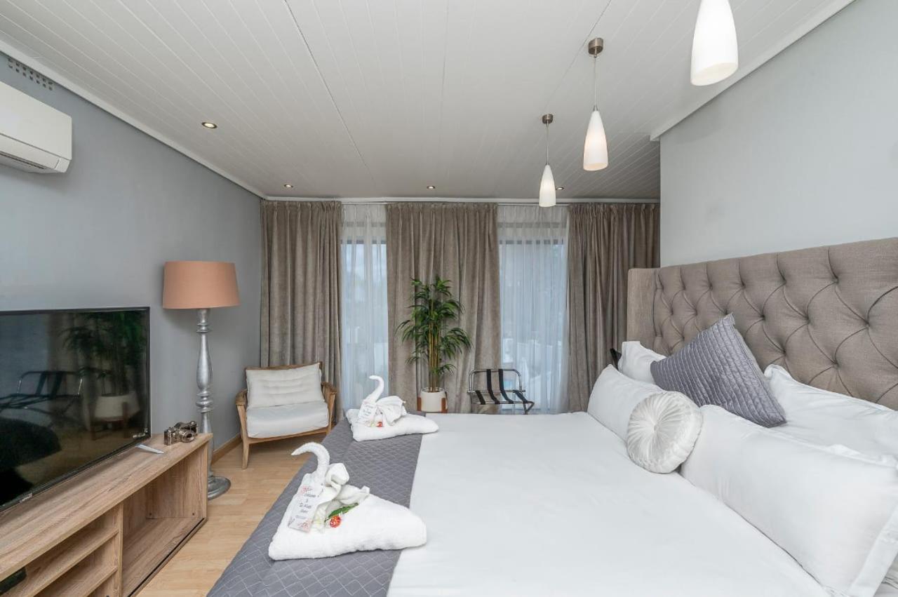 Deluxe Double Room - Photo 5
