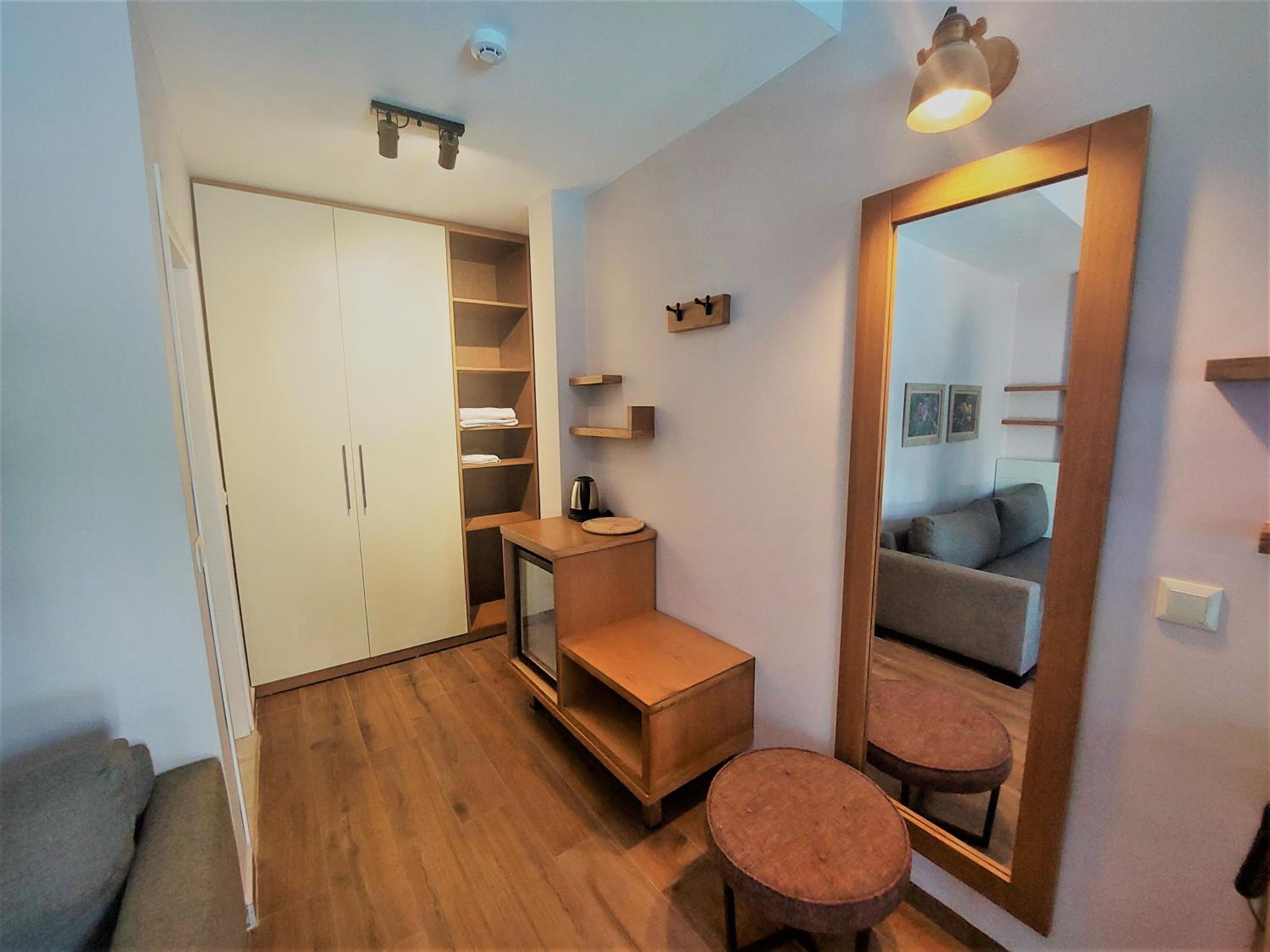 Standard Double Room - Photo 6
