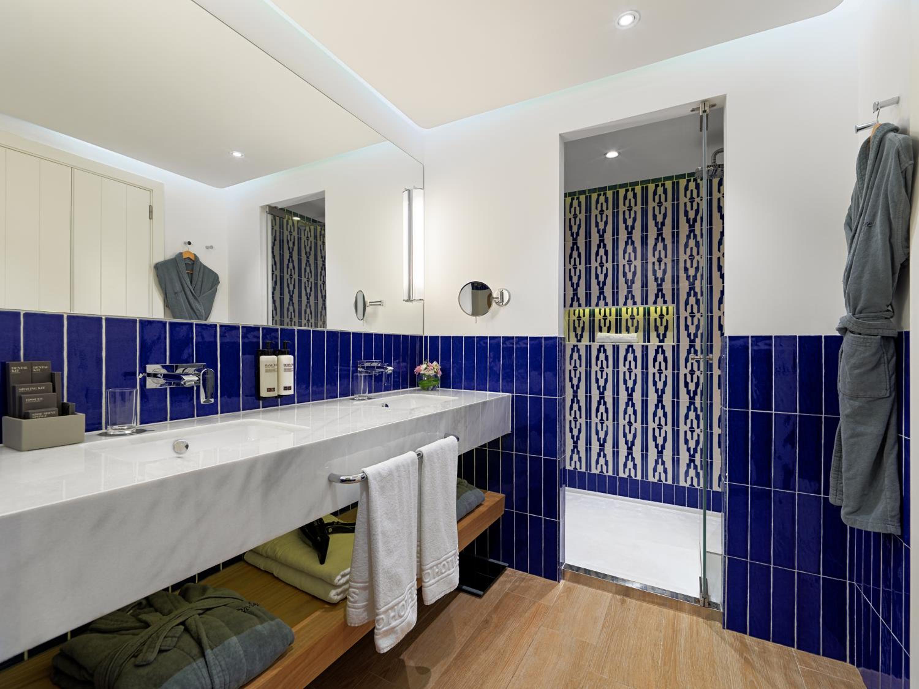 Junior Suite Privilege (1 Adult + 2 Children)