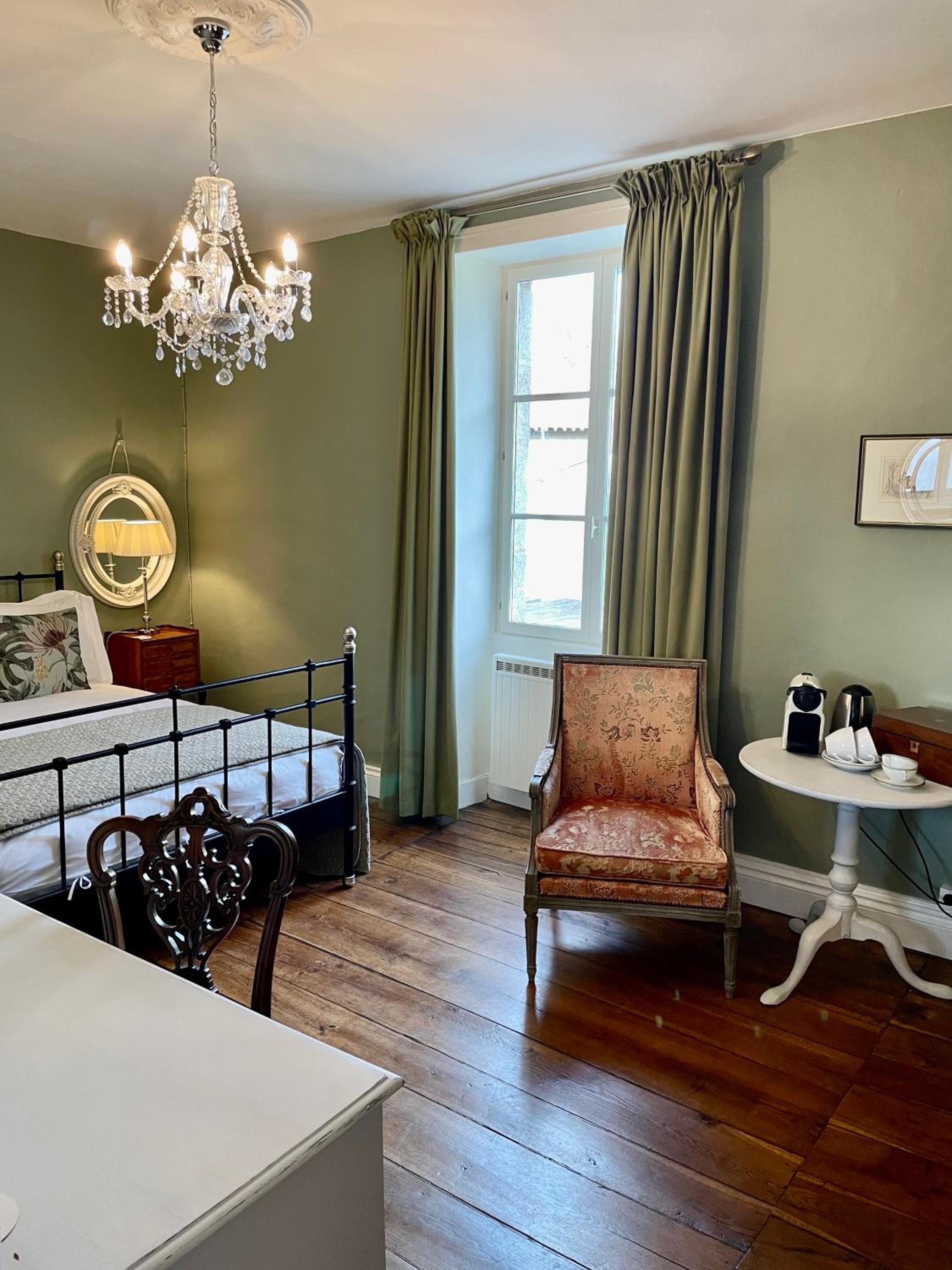 Double Room with Private Bathroom photo 3