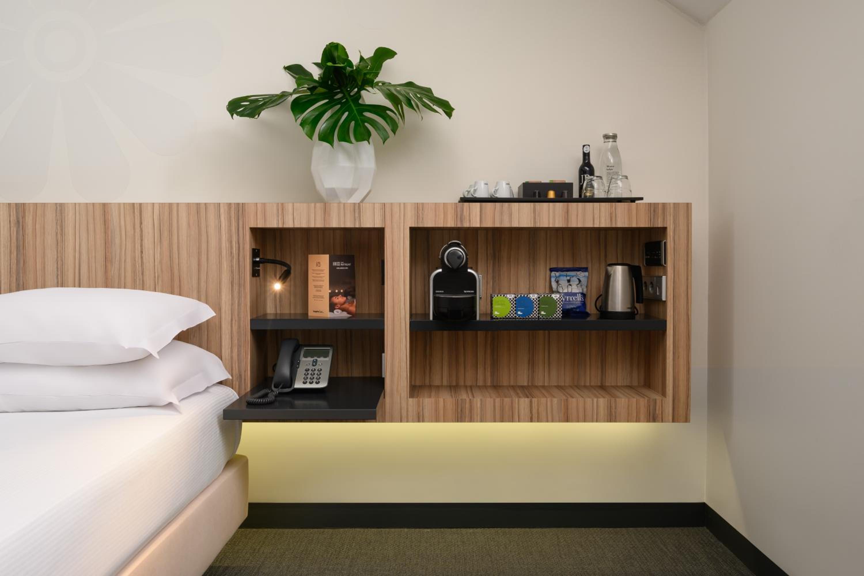 Superior Double Room - Photo 2