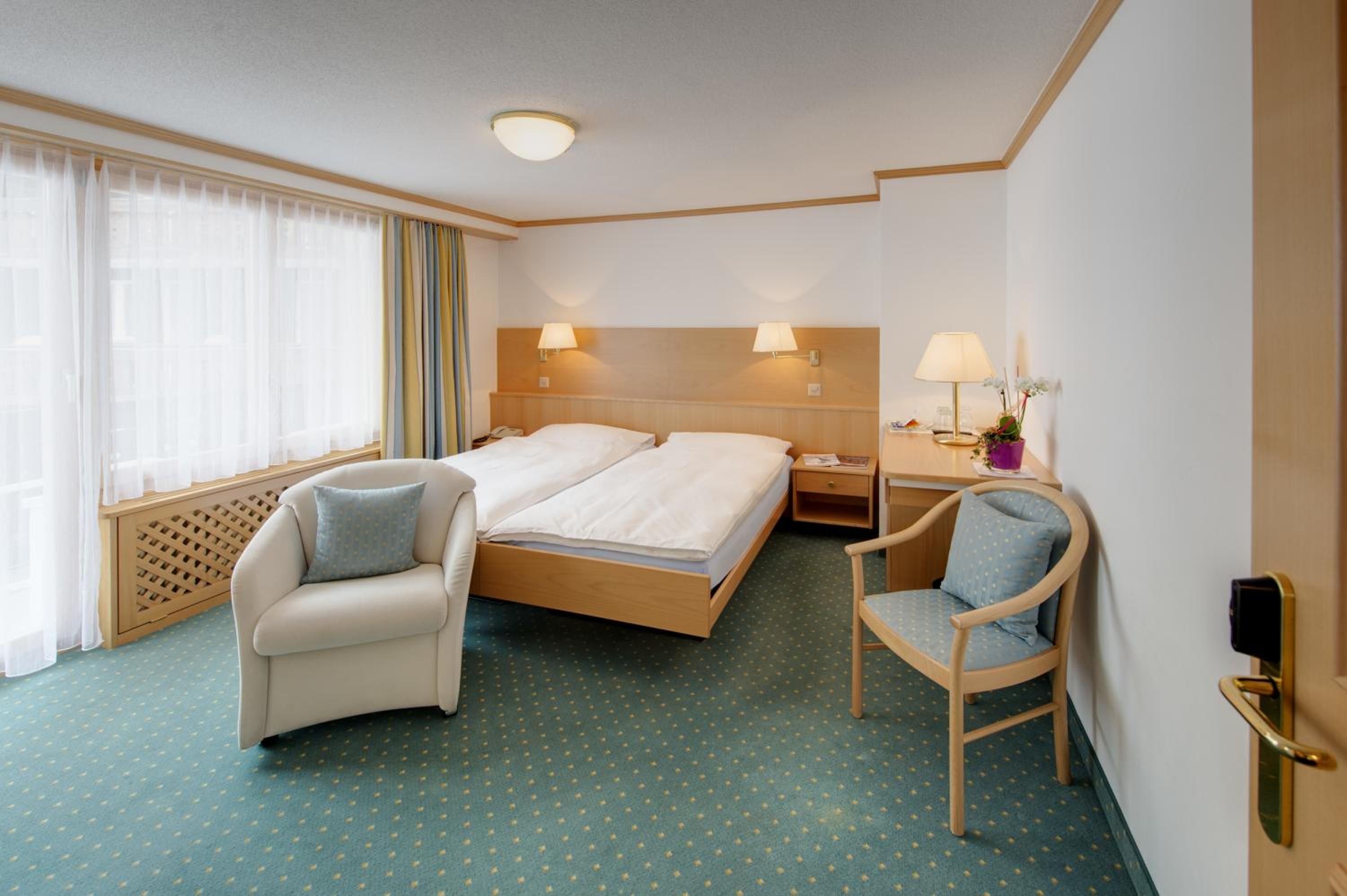 Standard Double or Twin Room - Photo 1