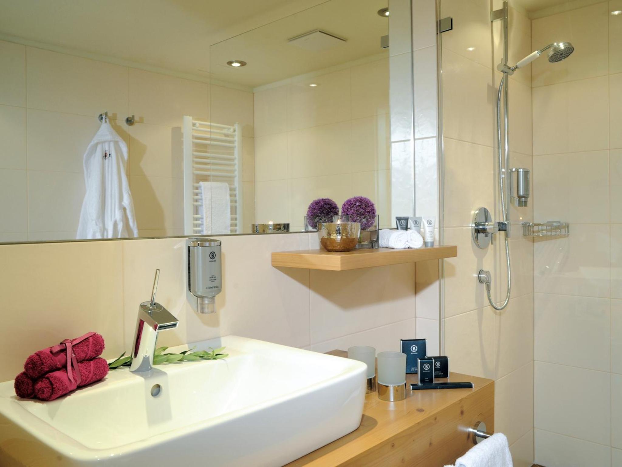 Premium Double or Twin Room photo 2