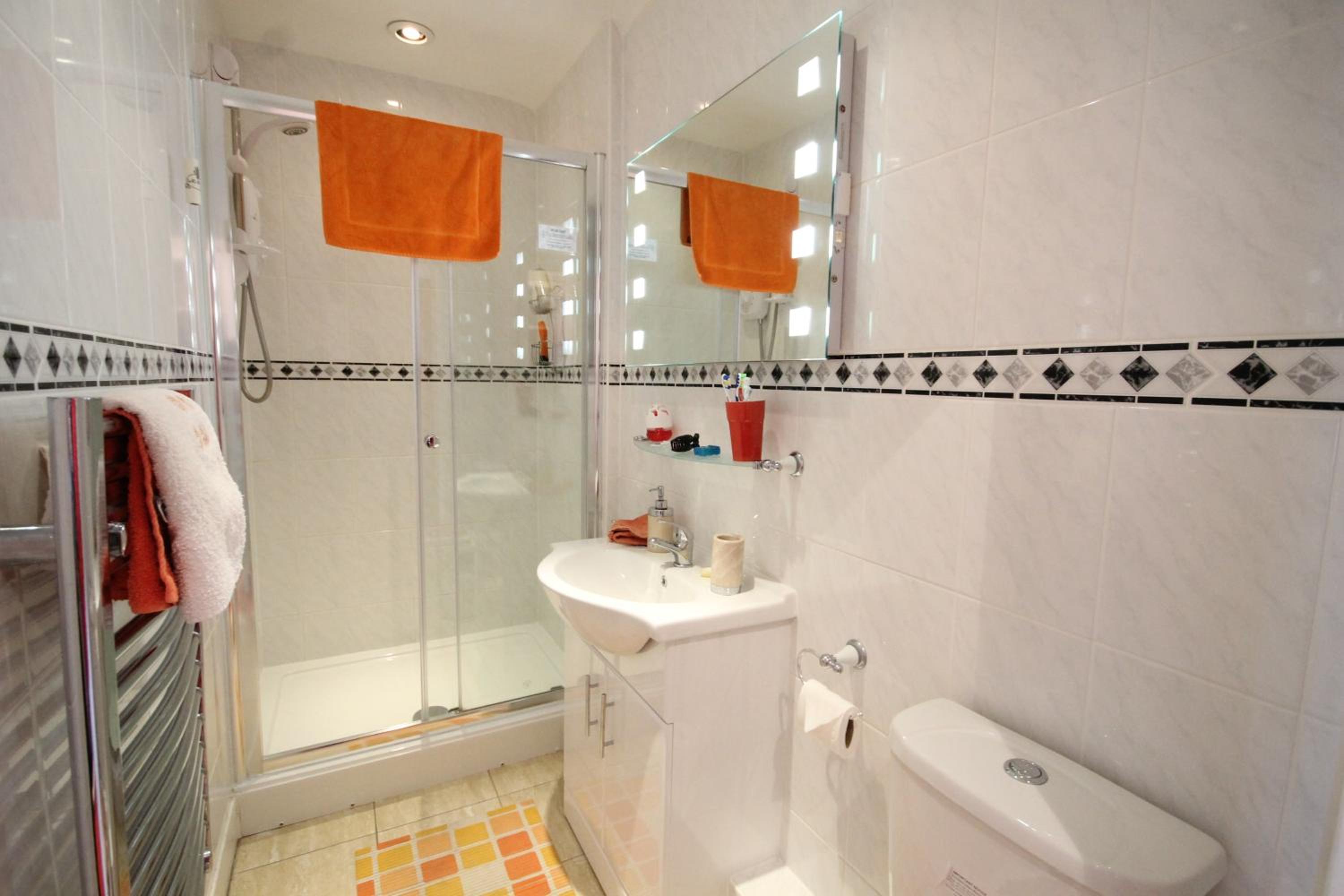 Standard King Room photo 2