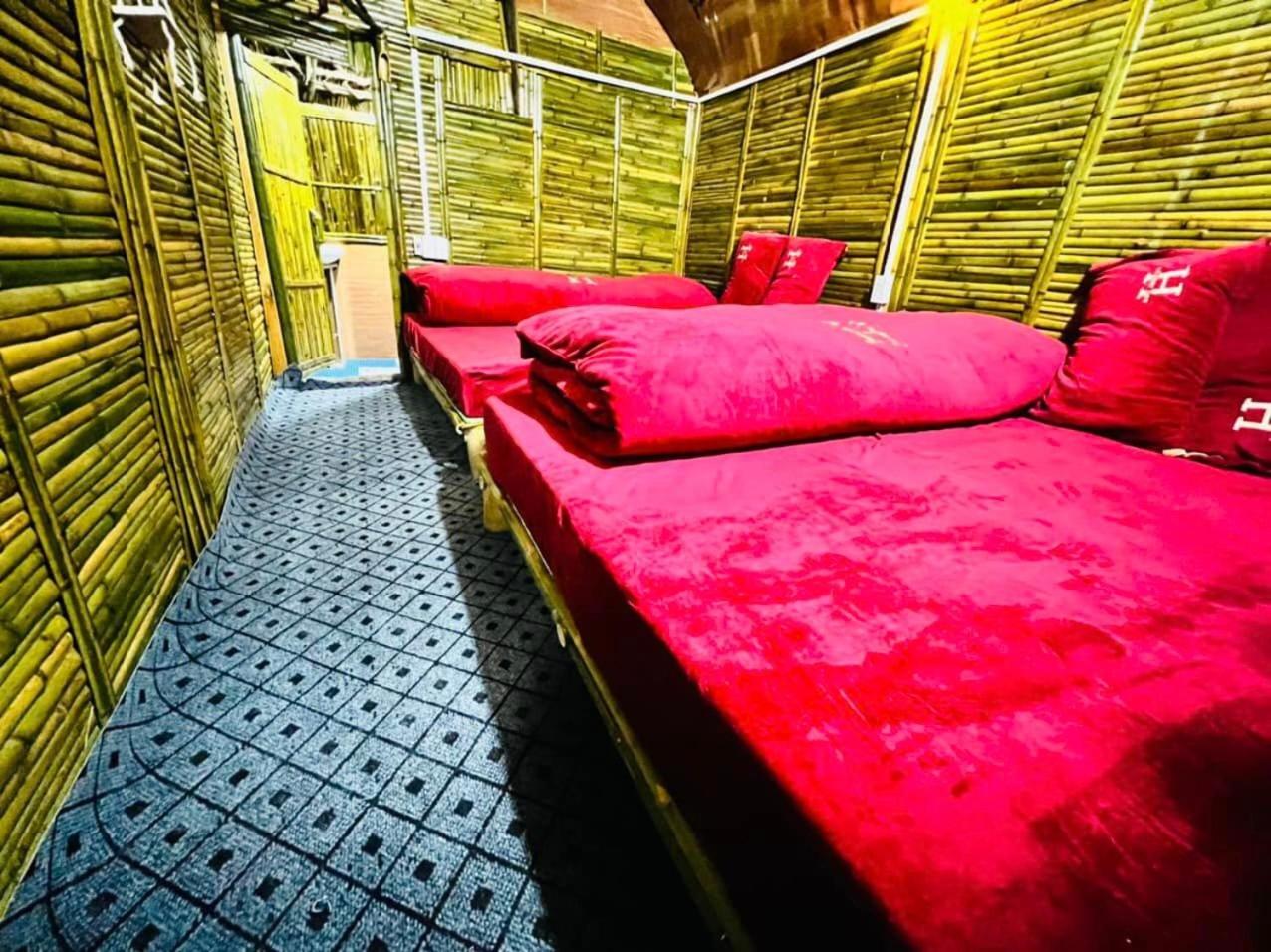 Quadruple Room With Private Bathroom photo 2