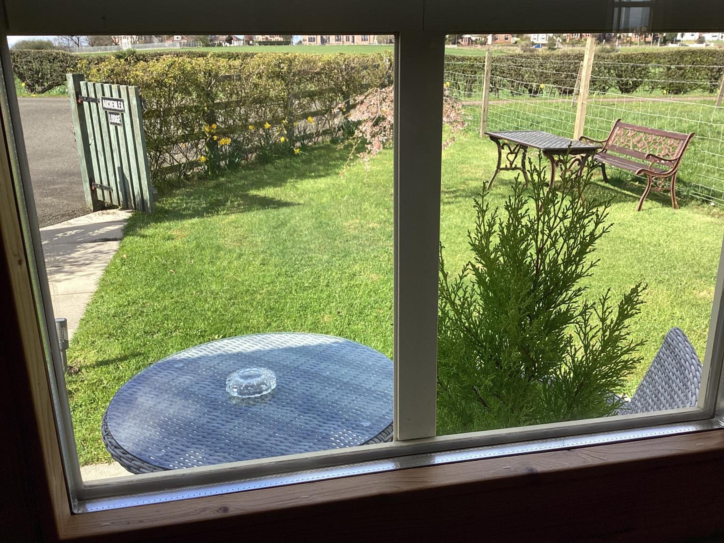 Double Room - Photo 16