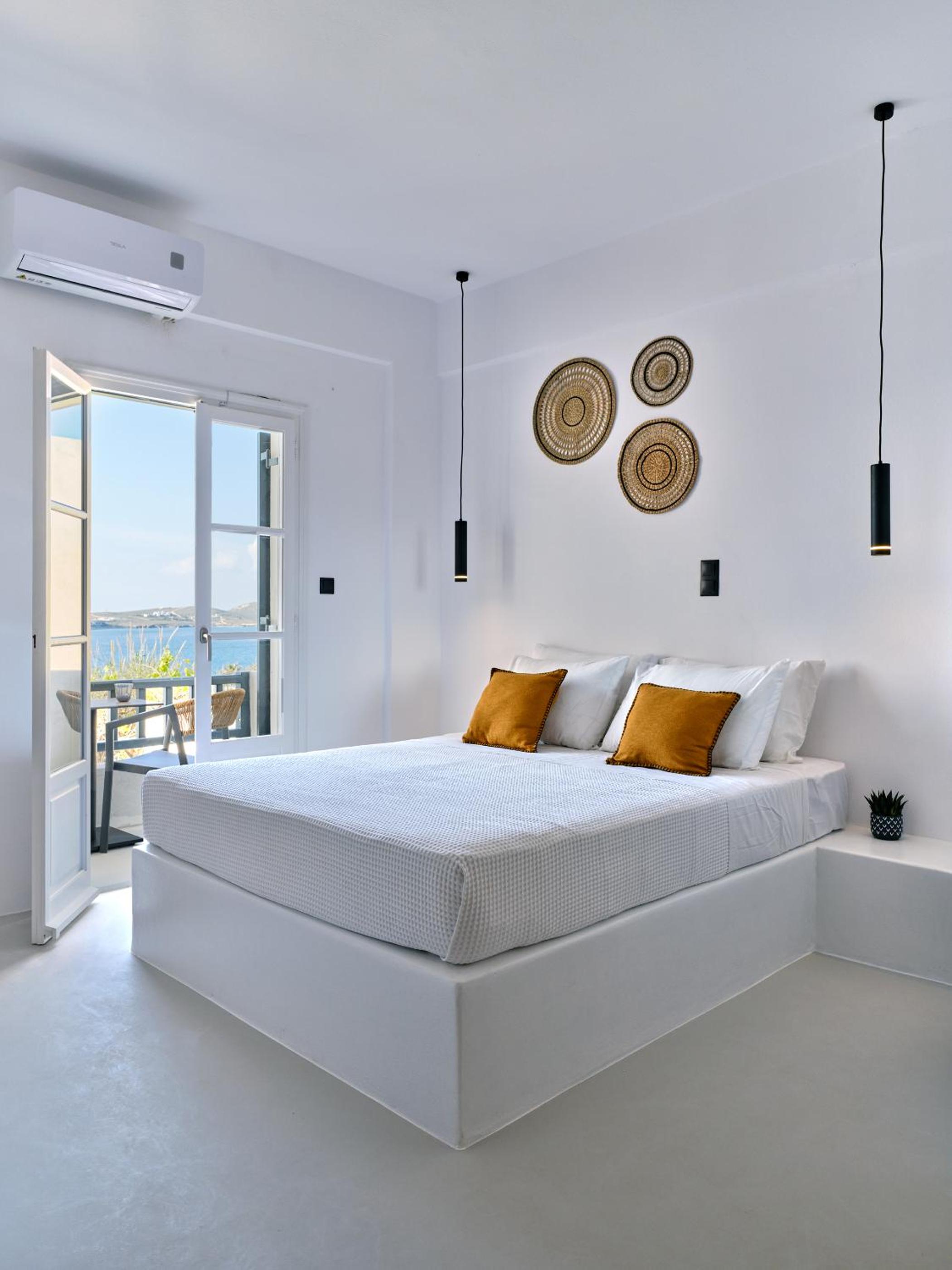 Triple Room with Sea View