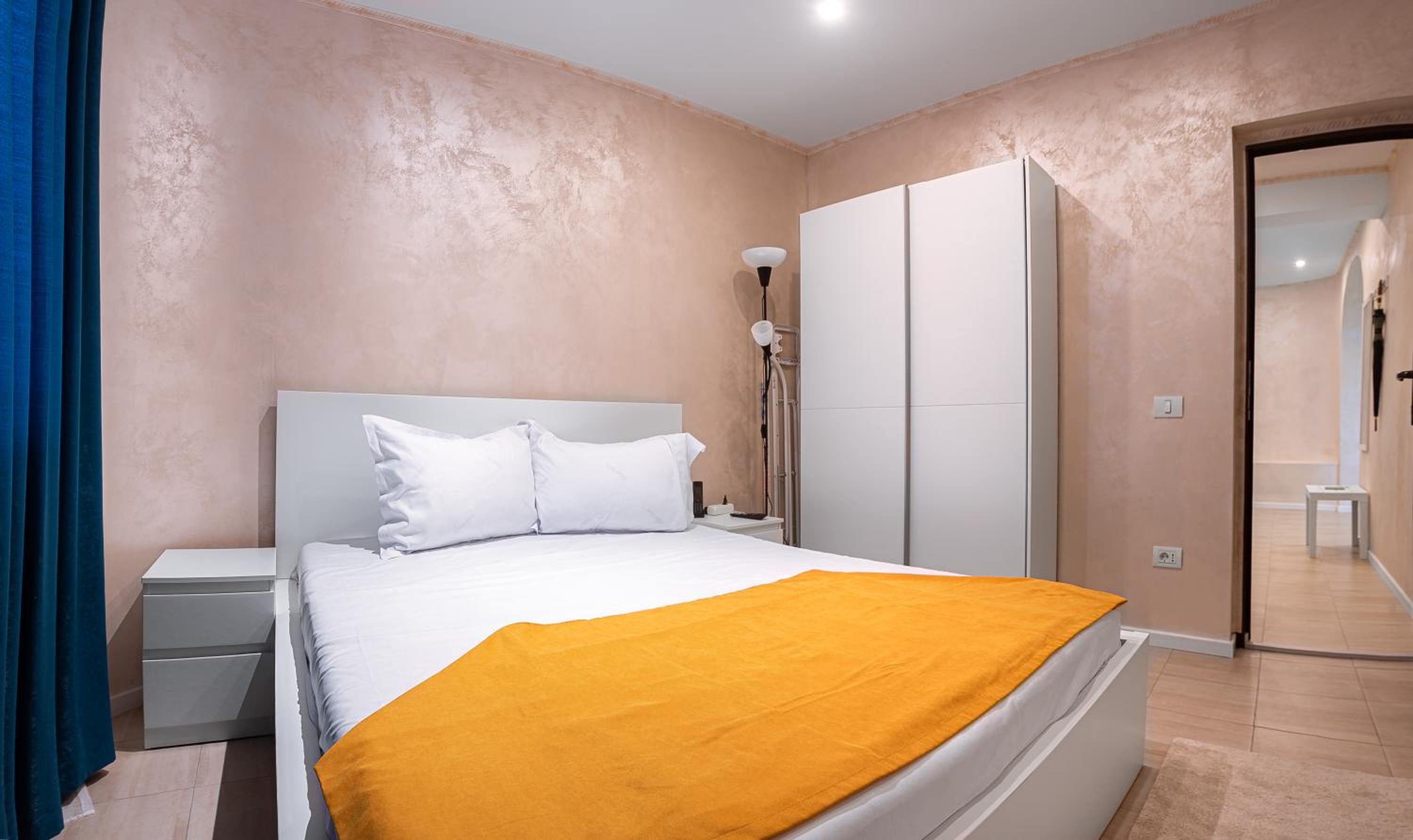 Deluxe Family Suite photo 3