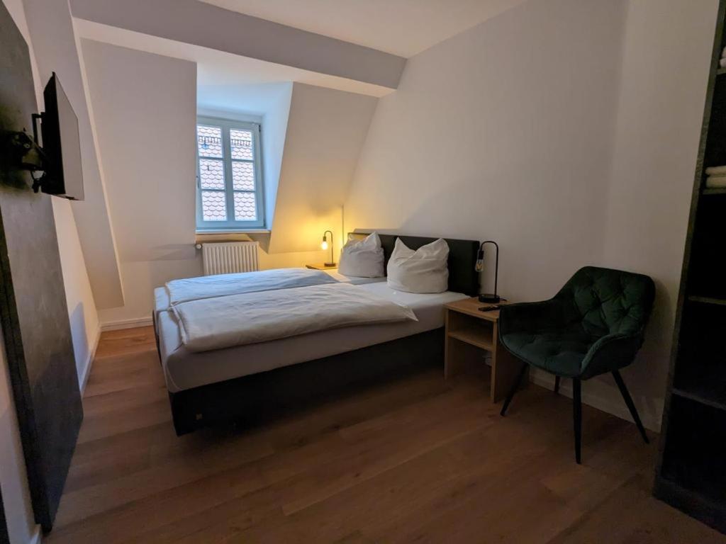 Double or Twin Room with Private Bathroom photo 1